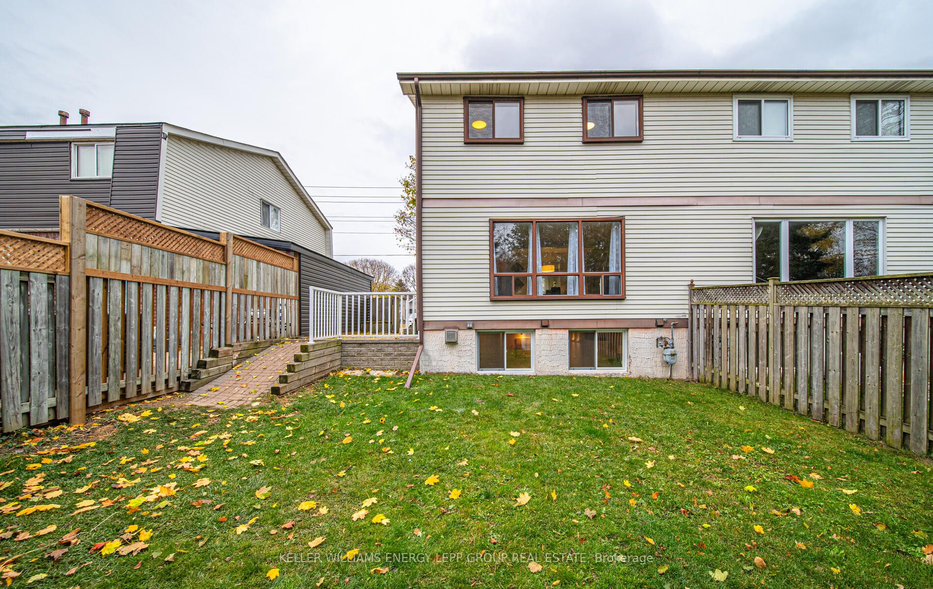1448 Ritson Rd S