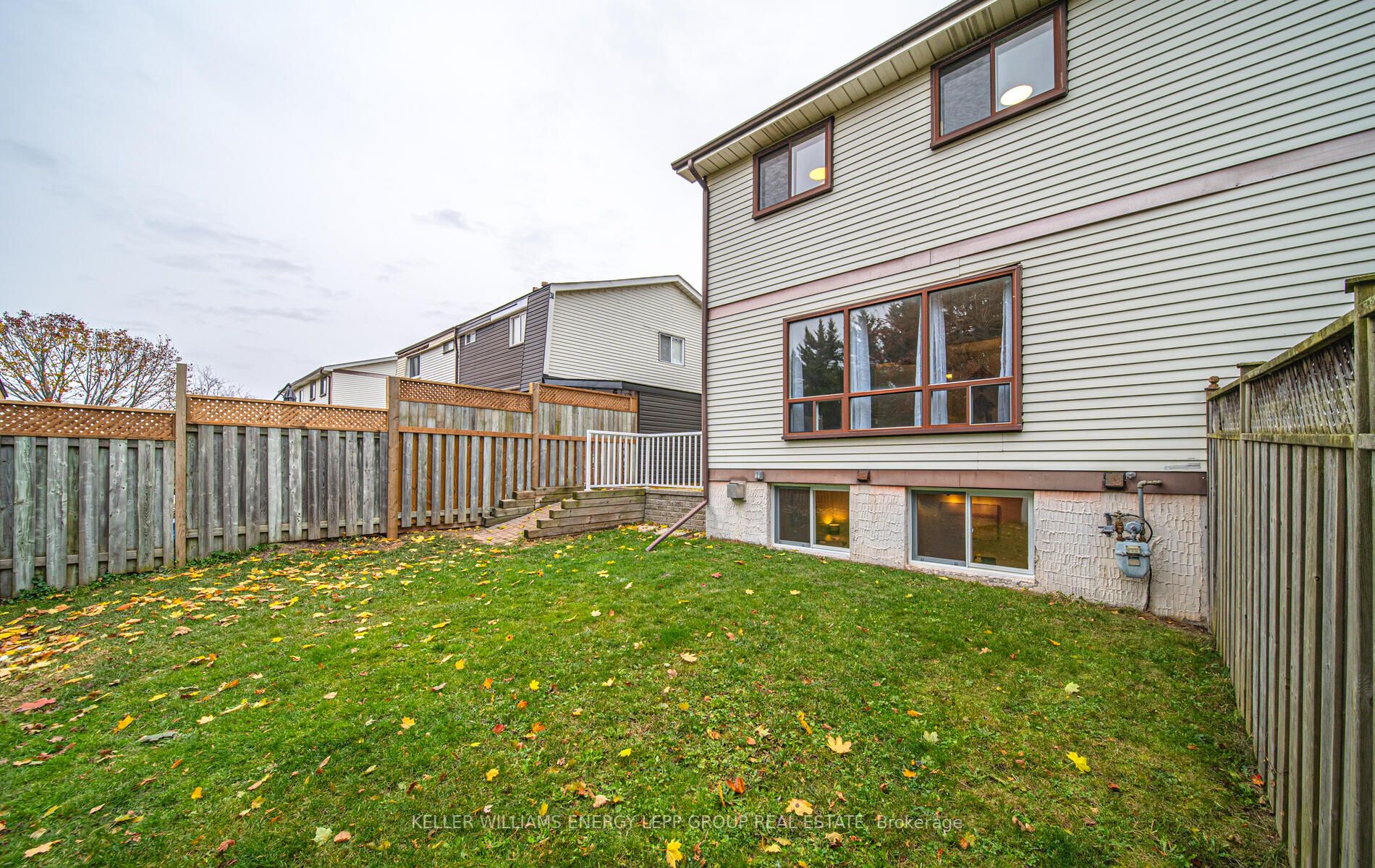 1448 Ritson Rd S