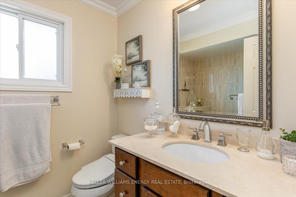 1507 Reesor Crt