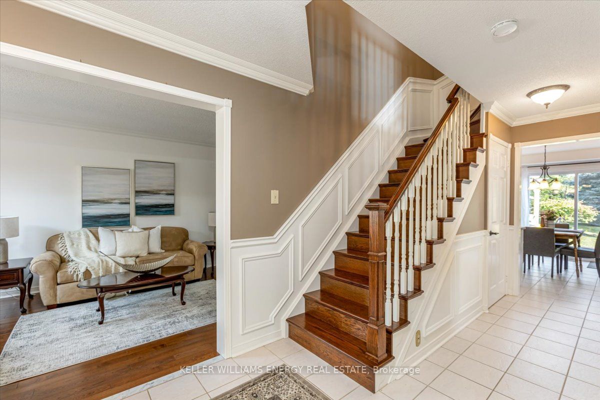 1507 Reesor Crt