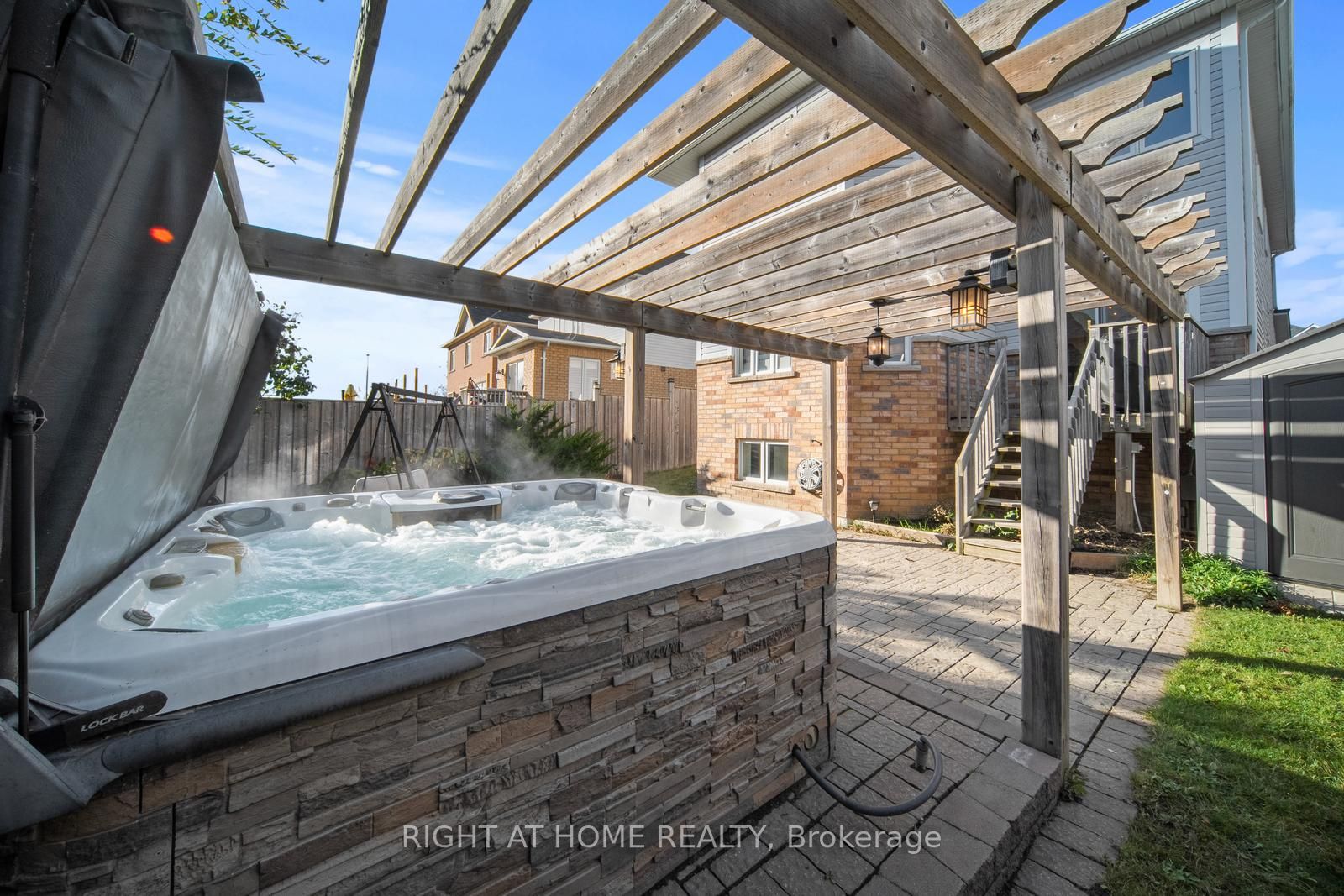 11 Kersey Cres