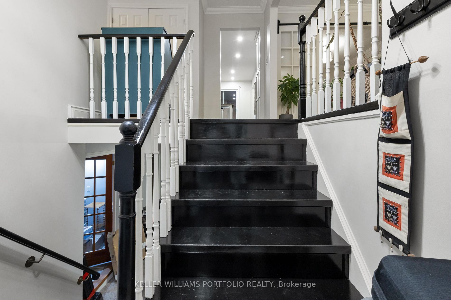 18 Centerfield Dr, #2
