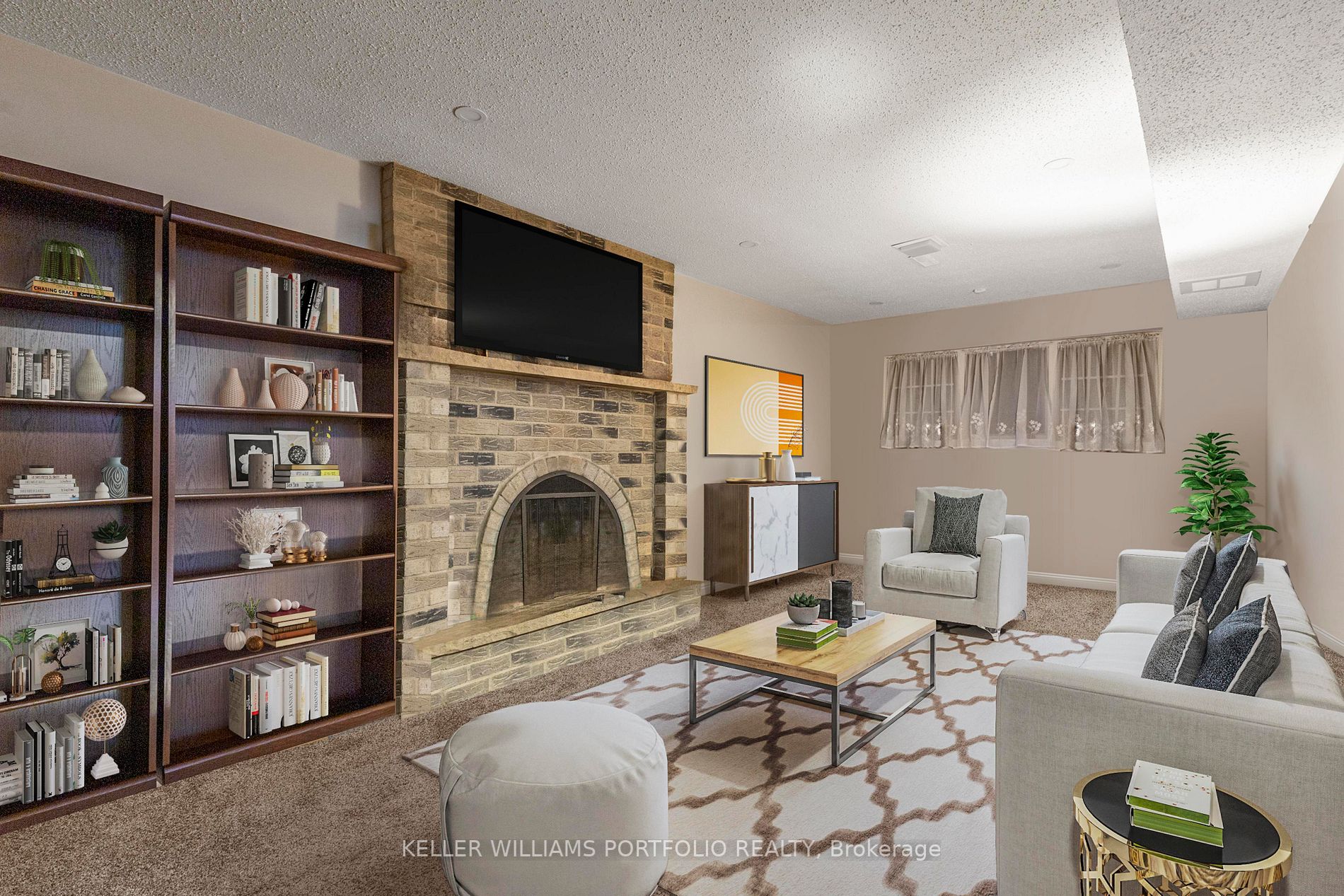 18 Centerfield Dr, #2