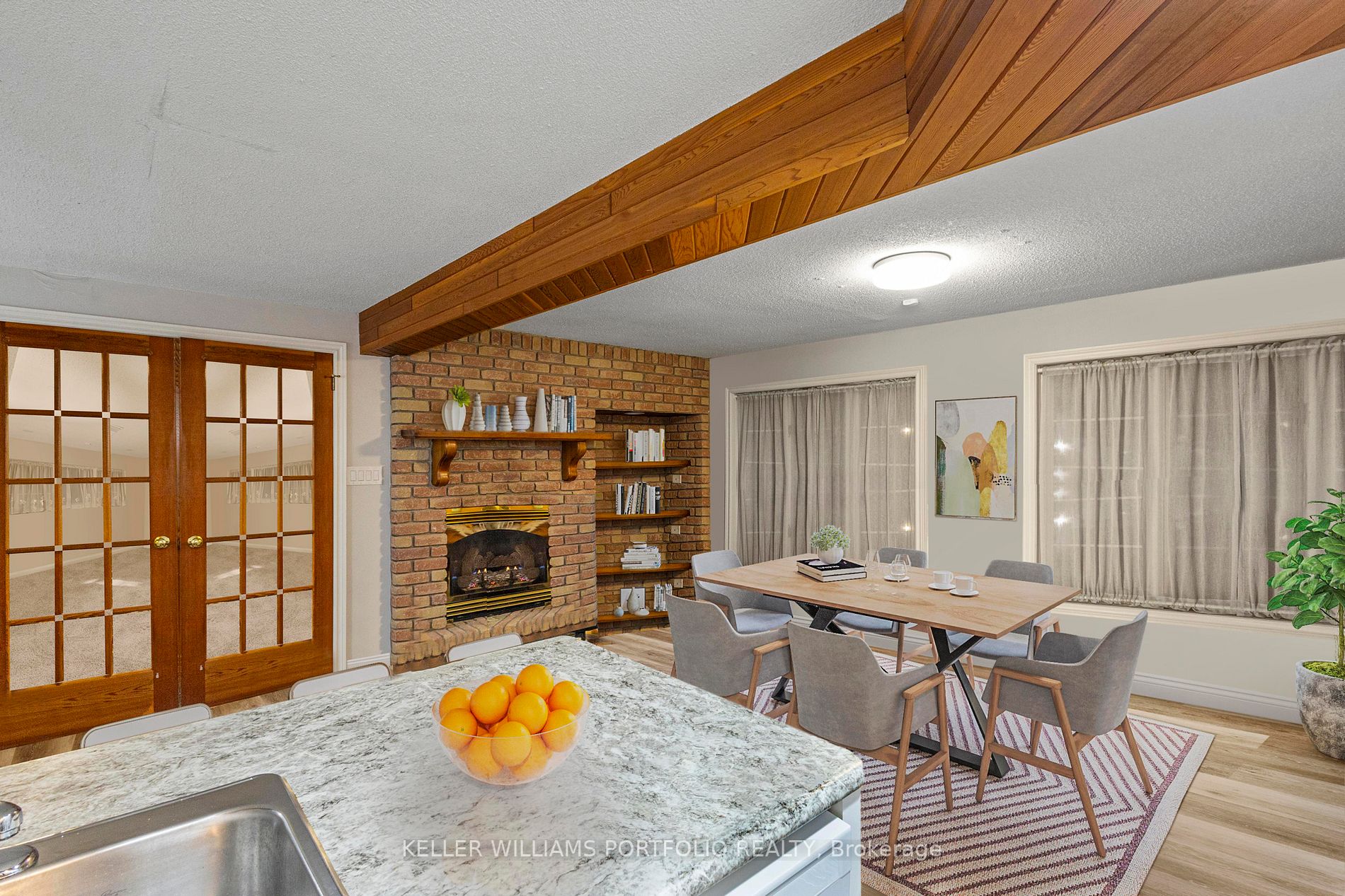 18 Centerfield Dr, #2