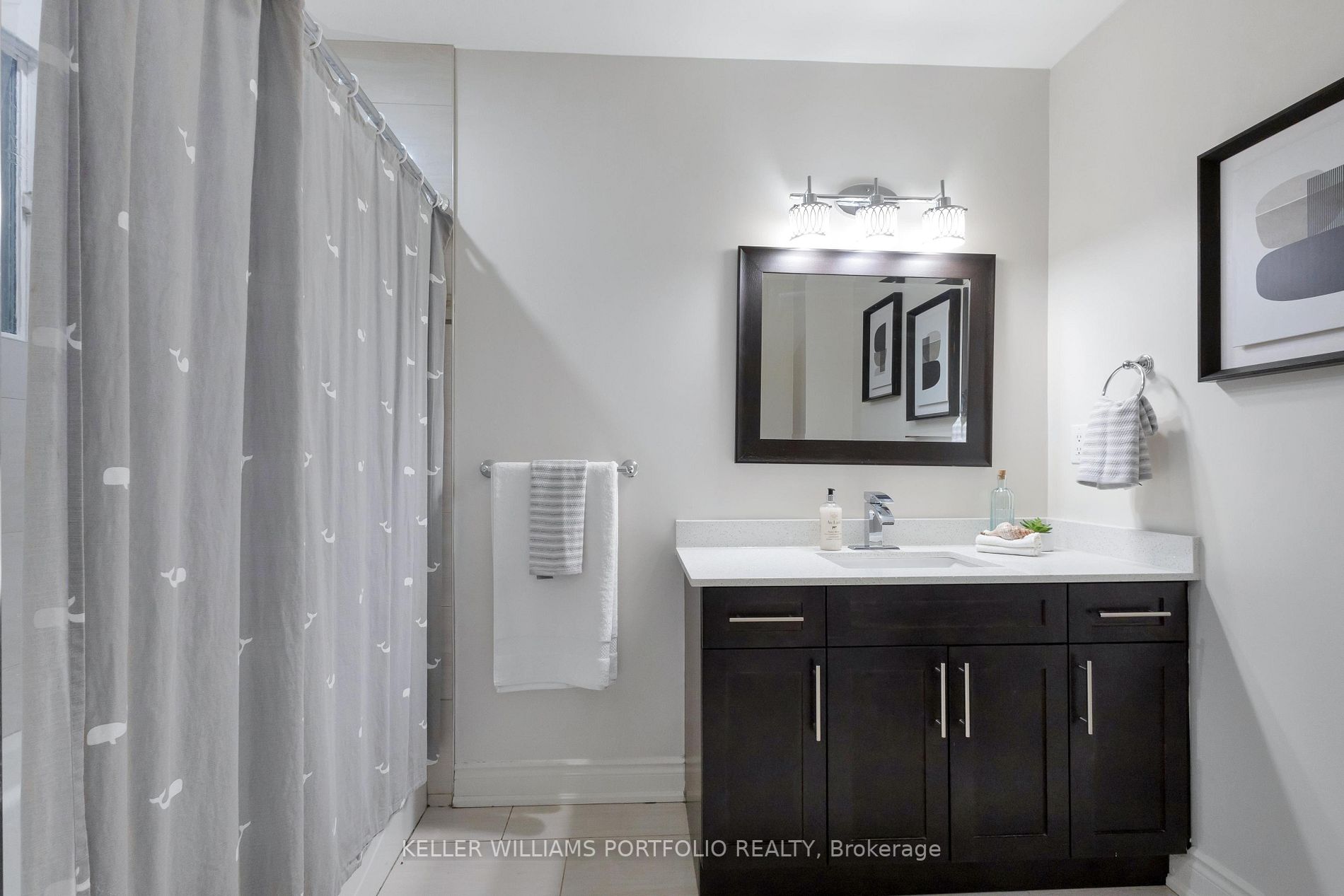 18 Centerfield Dr, #2