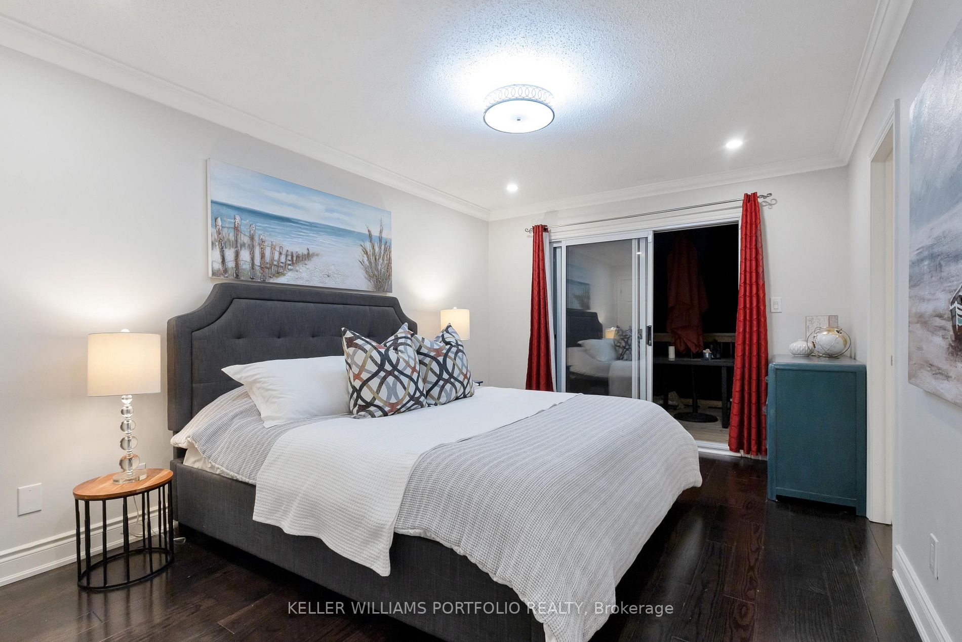 18 Centerfield Dr, #2