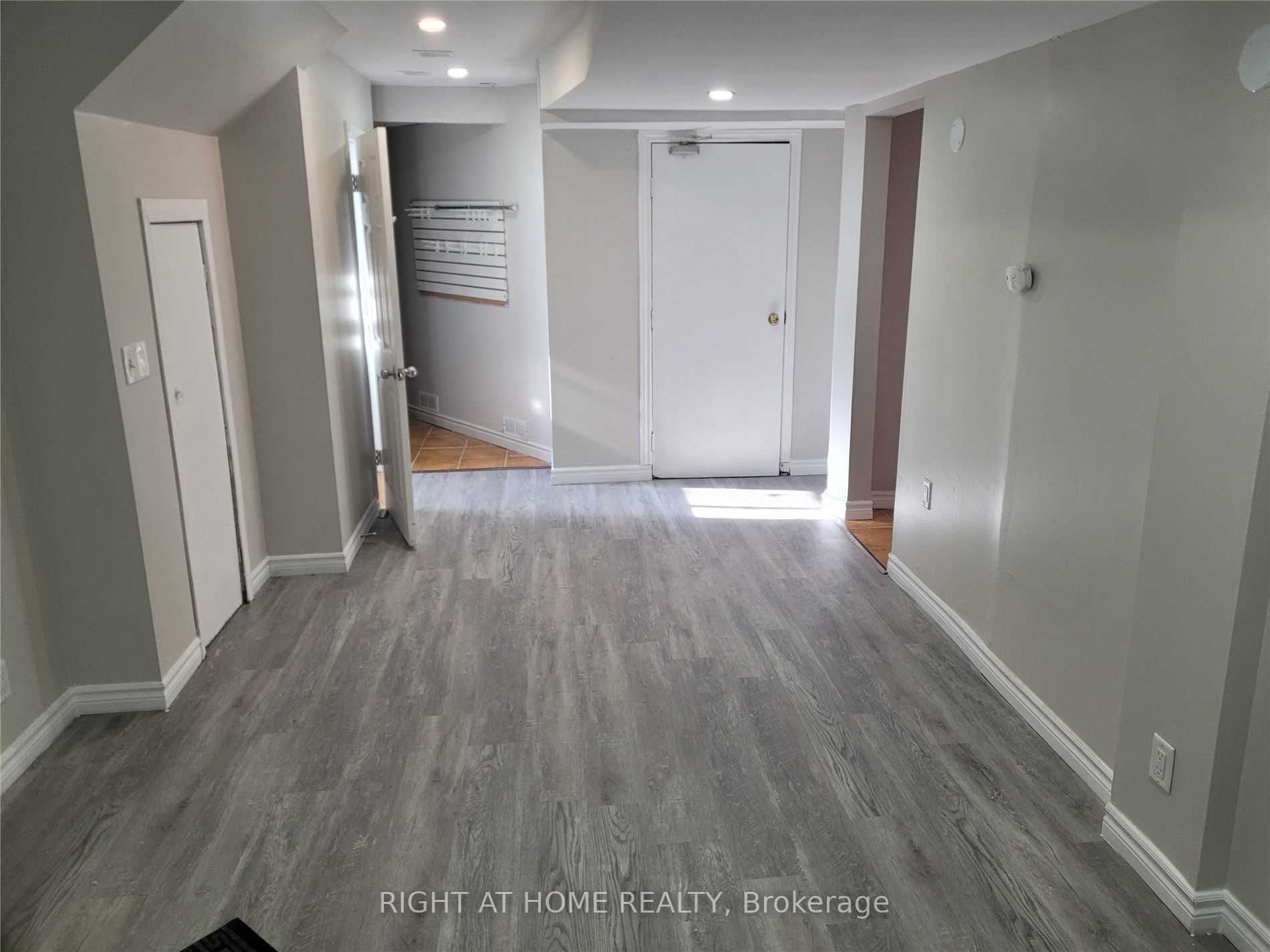 328 Malaga Rd