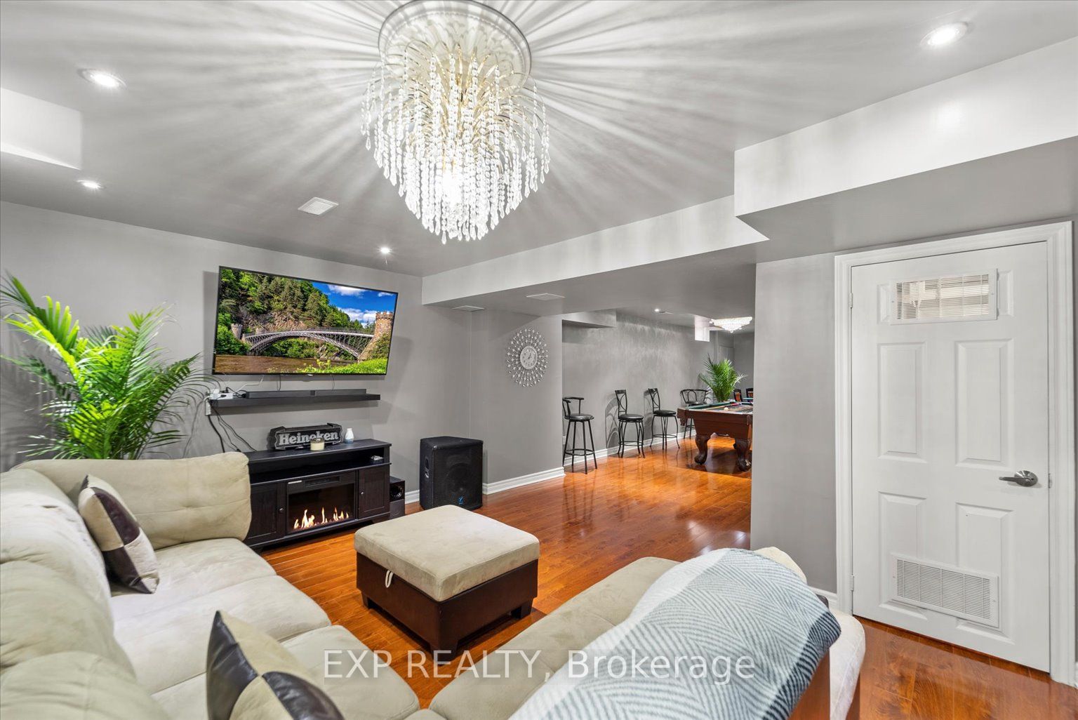 10A Pickford Rd