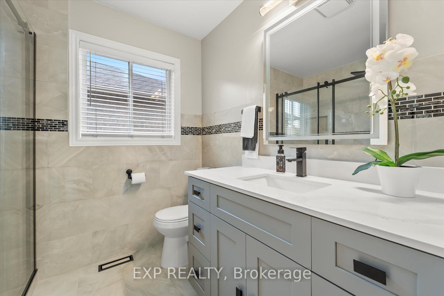 10A Pickford Rd