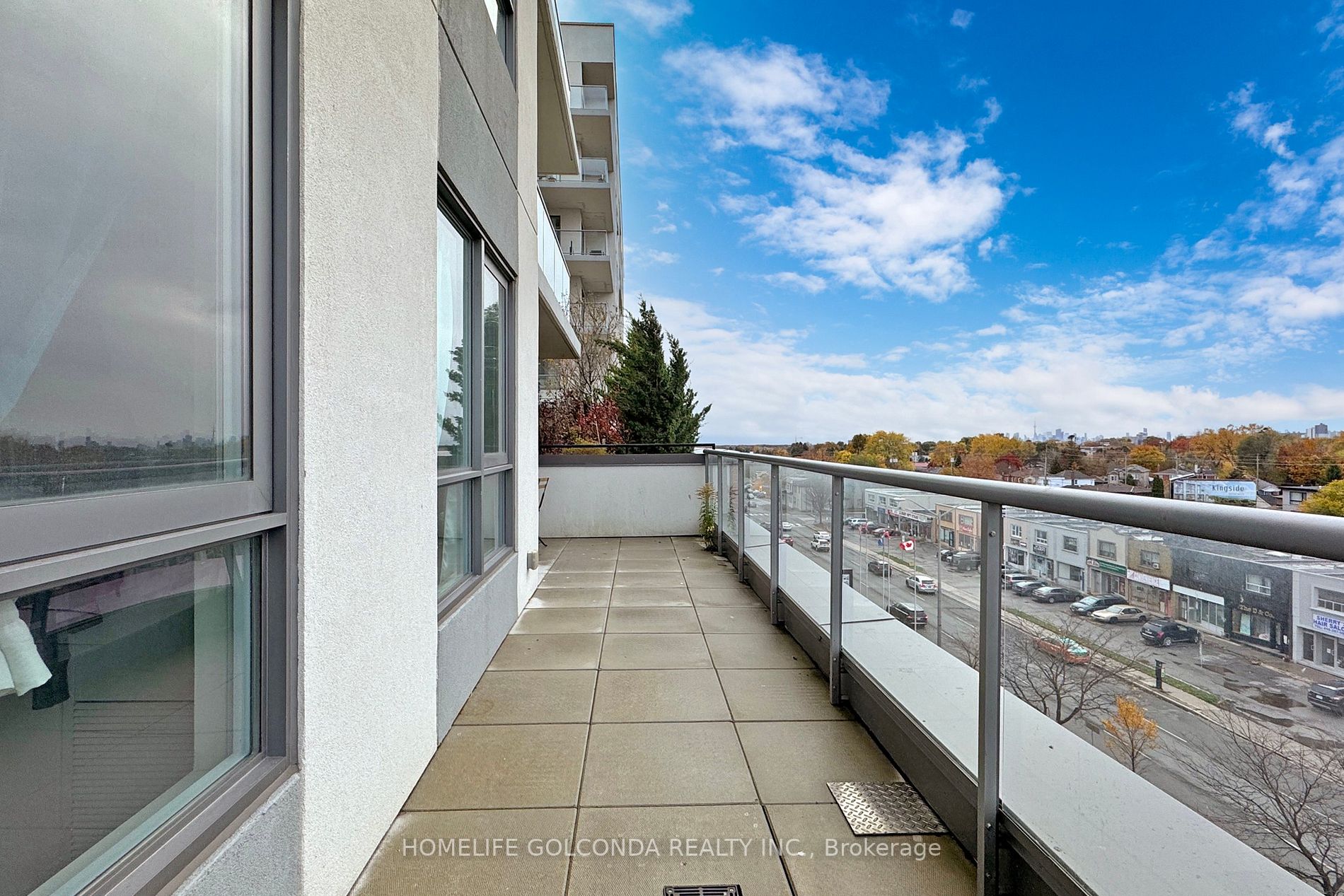 22 East Haven Dr E, #728