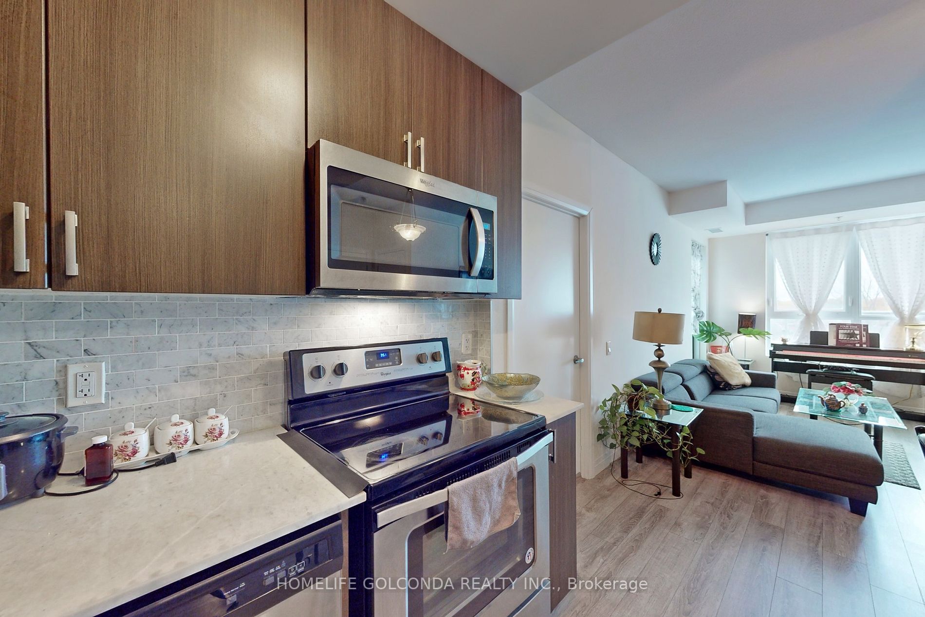 22 East Haven Dr E, #728