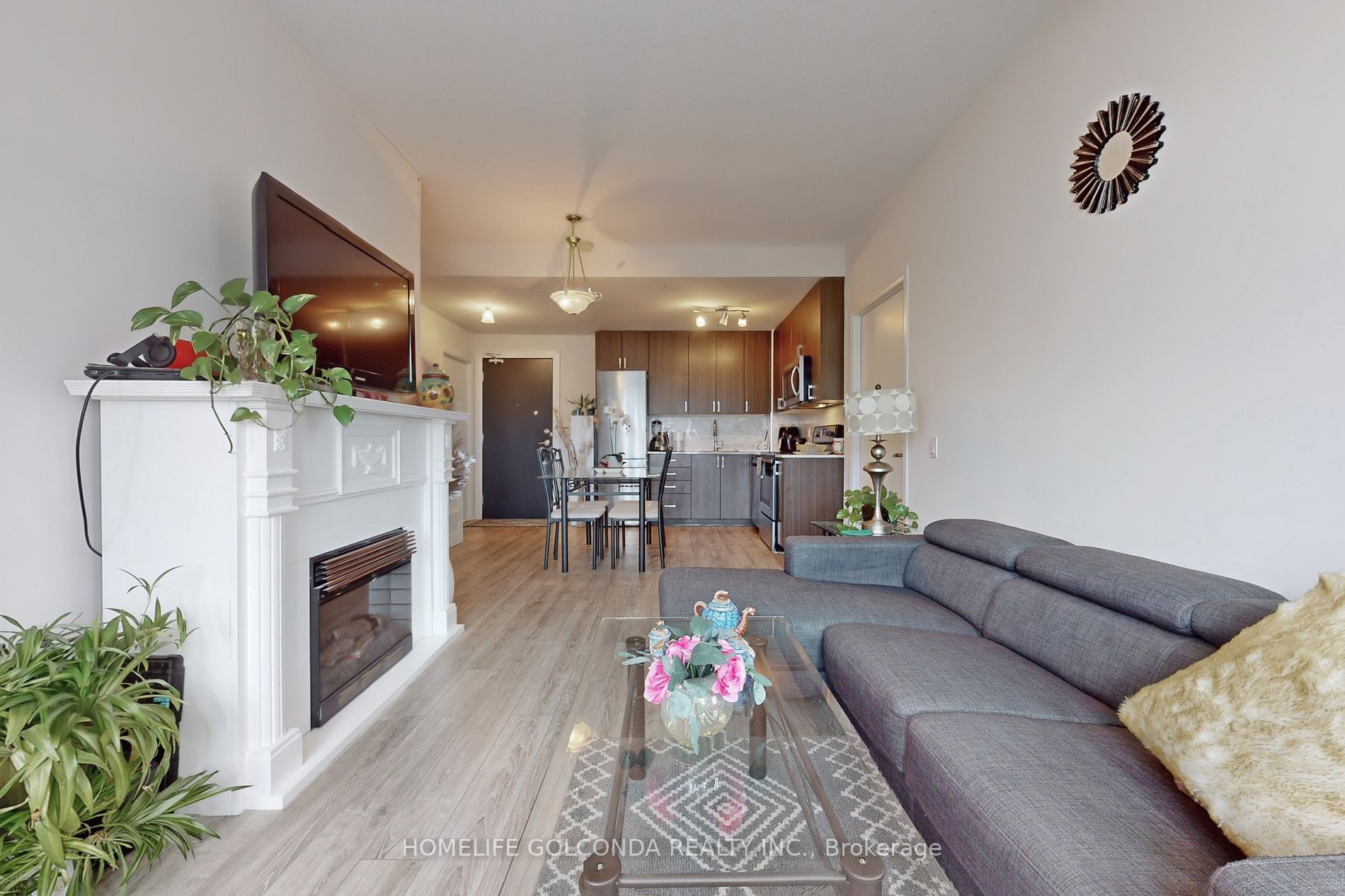 22 East Haven Dr E, #728