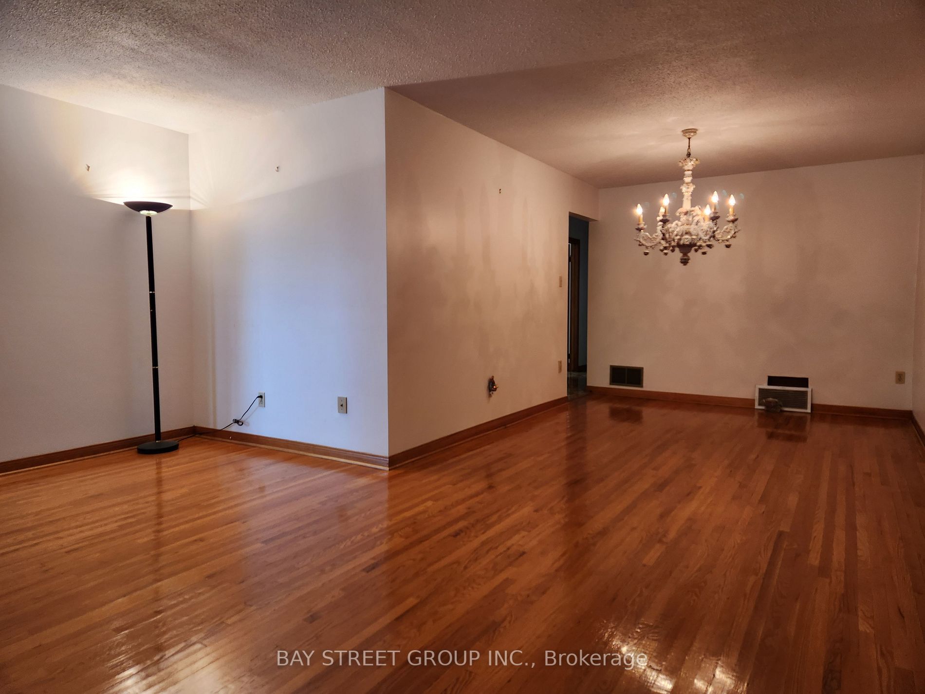 296 Morningside Ave