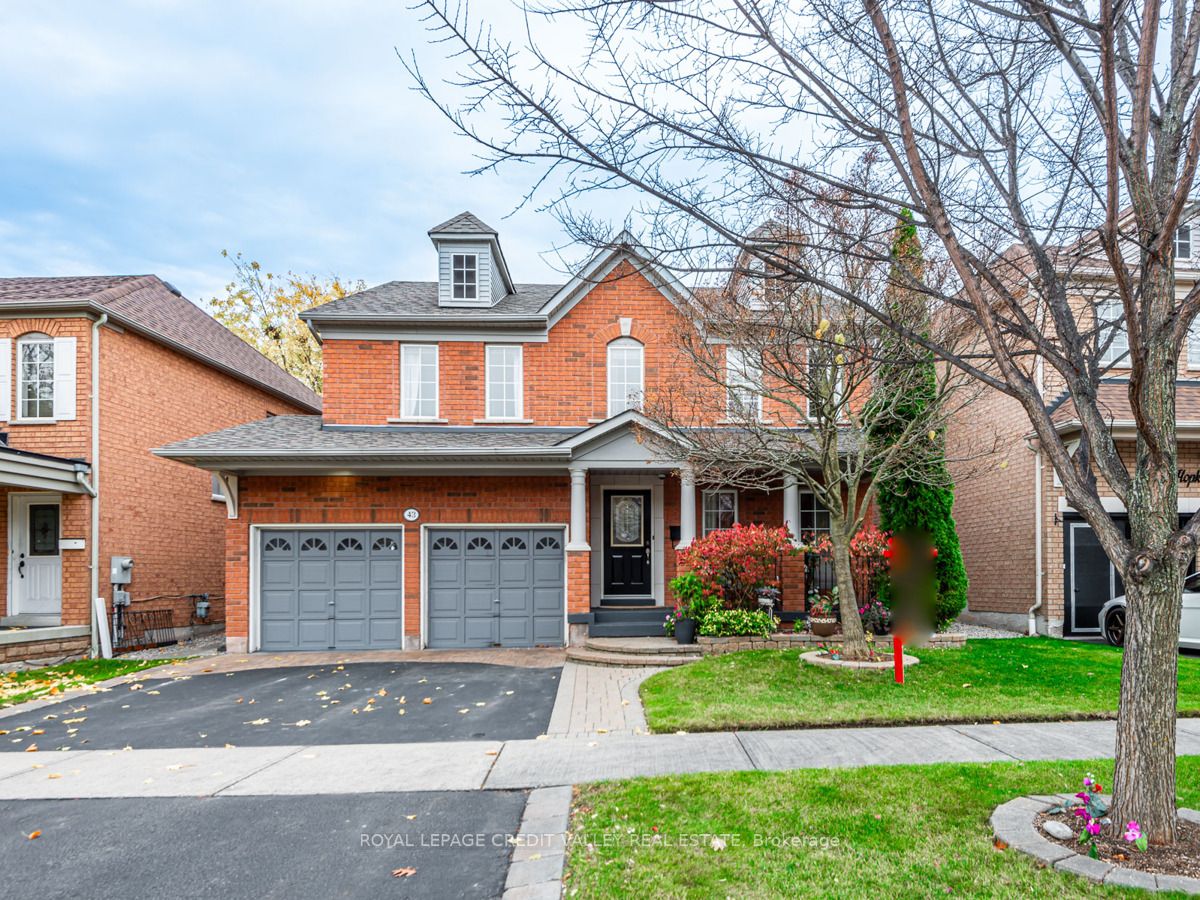 43 Hopkinson Cres