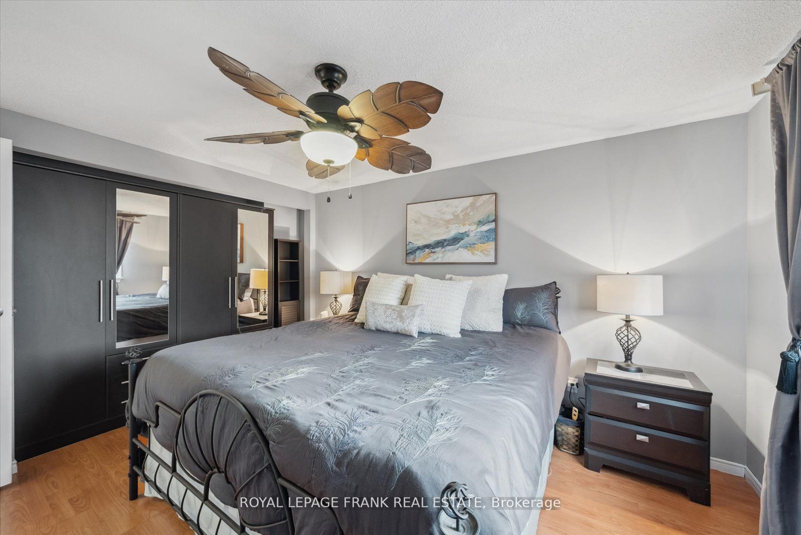 5 Greenfield Cres