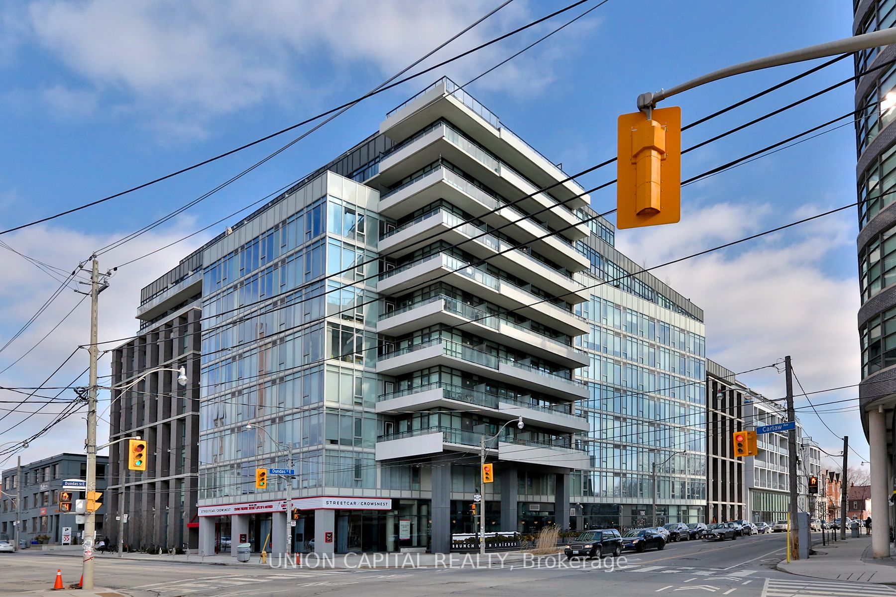 1190 Dundas St E, #324