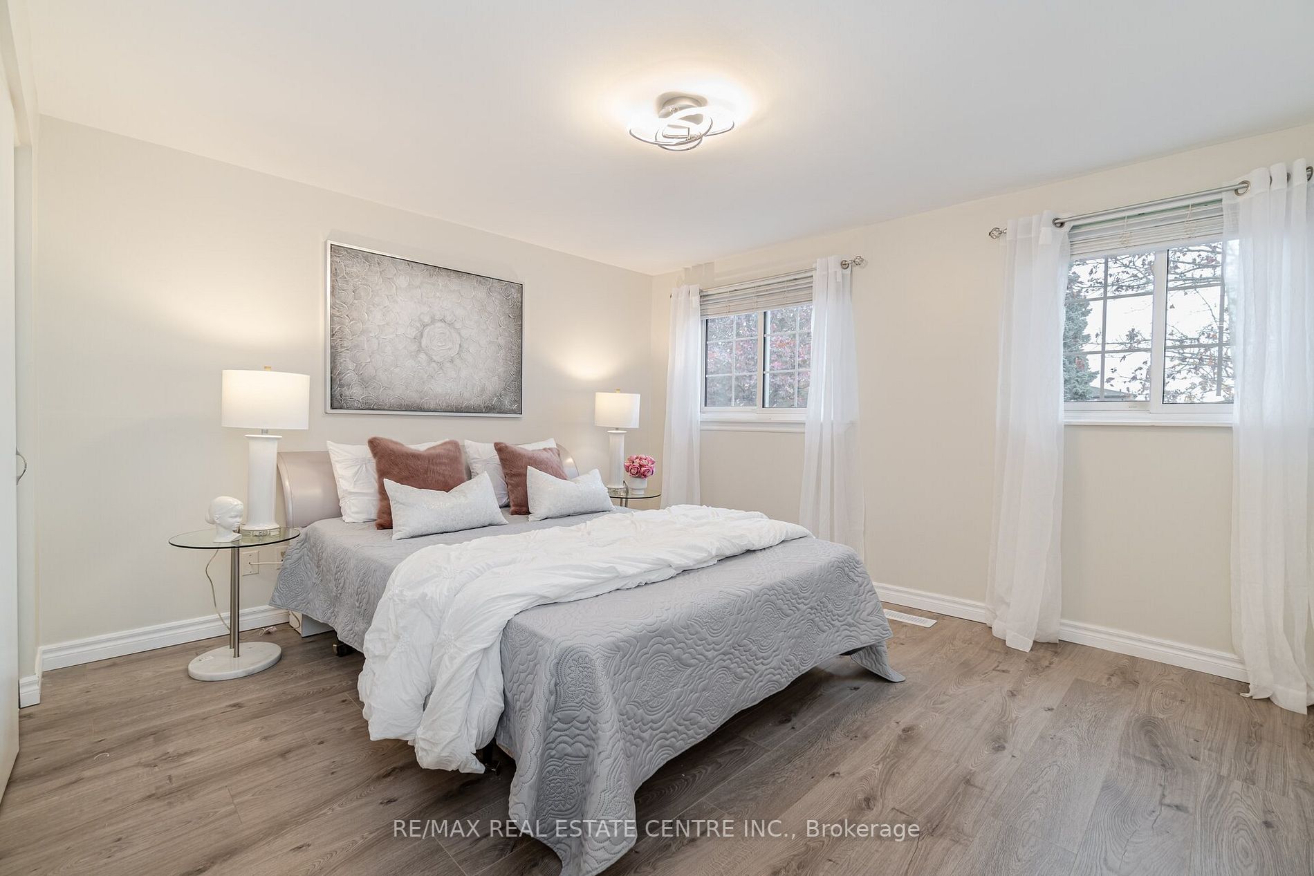 54 Gregory Rd