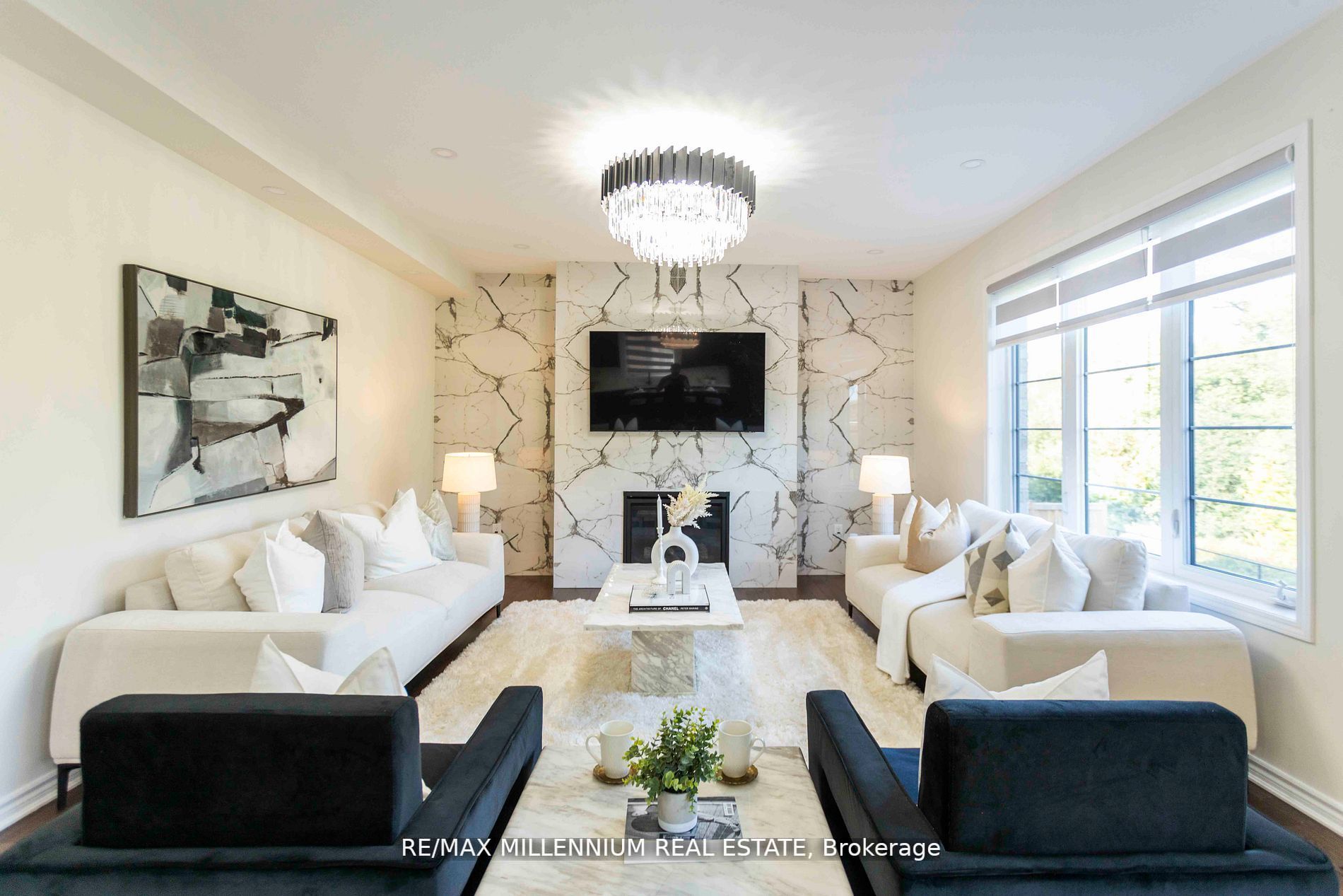 43 Westfield Dr W