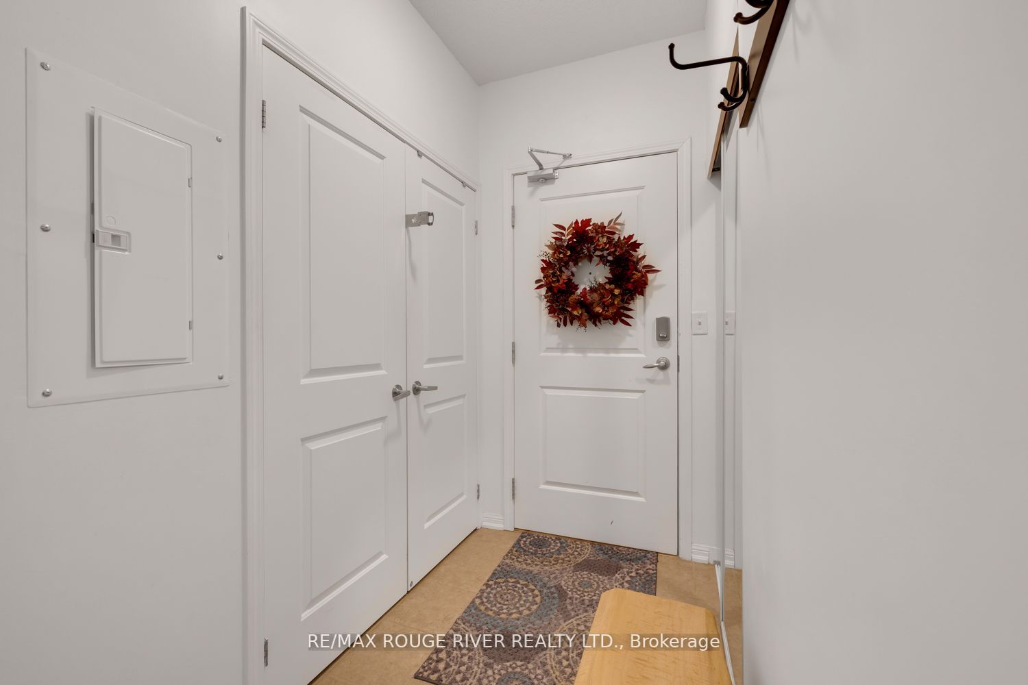 1 Sidney Lane, #203