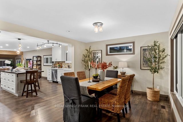 308 Chestnut St W