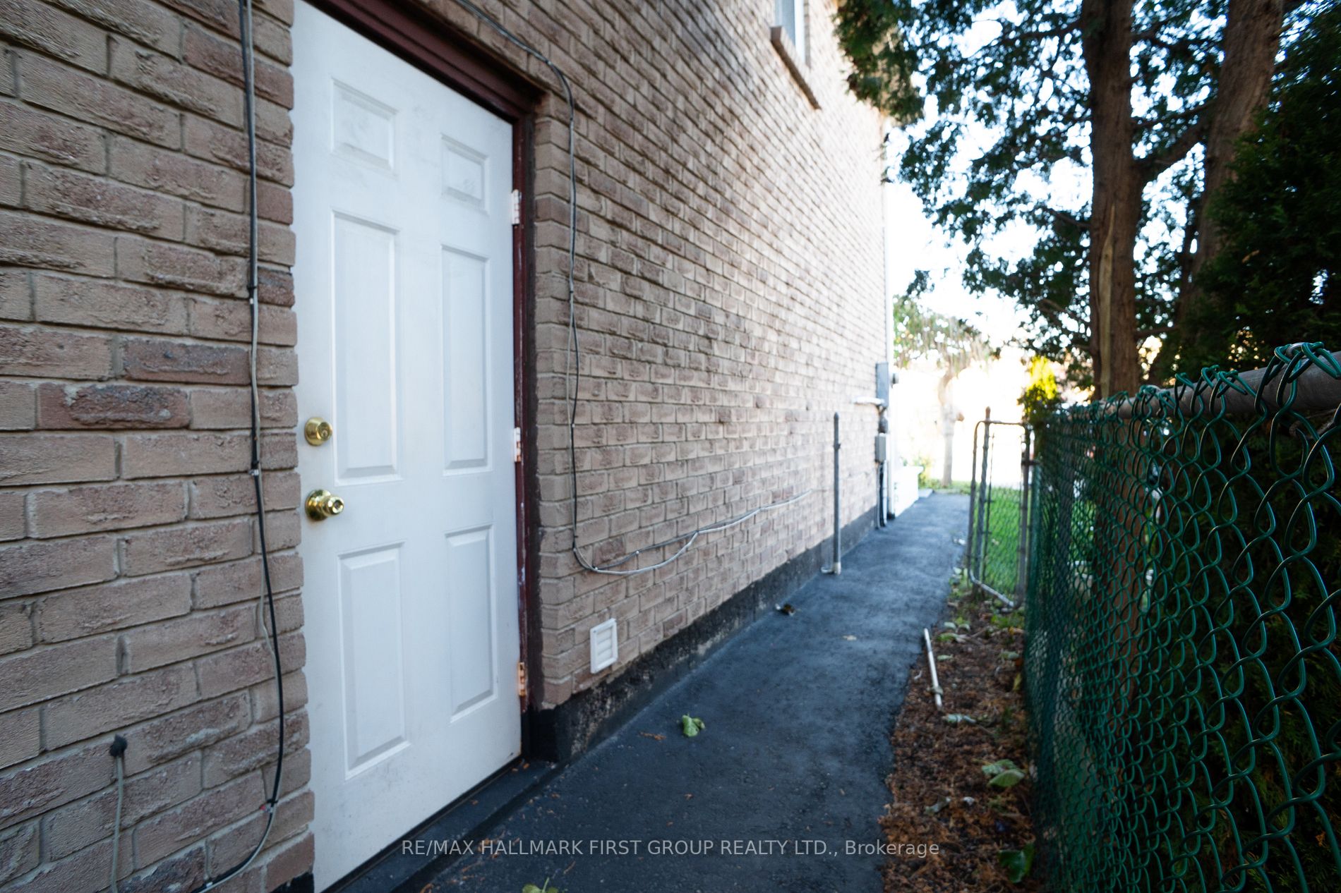 764 Hampton Crt
