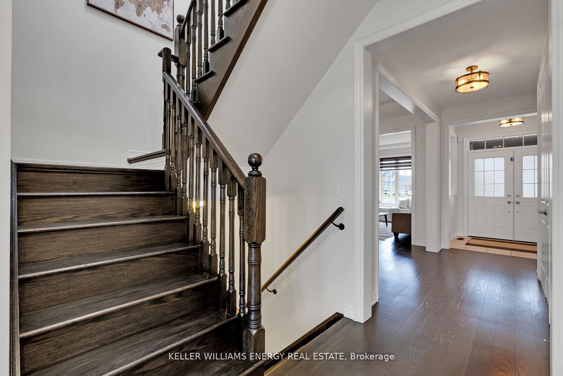 96 Whitehand Drive