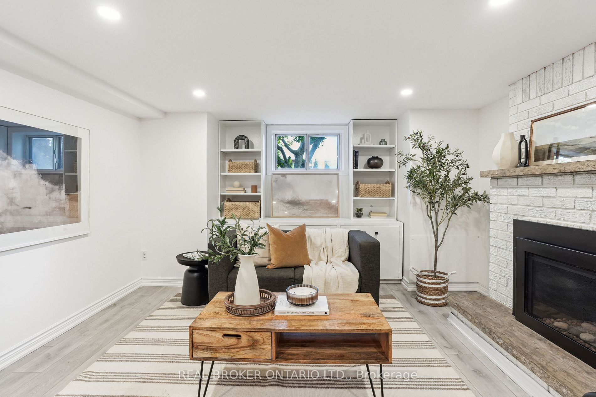 75 Rivercourt Blvd