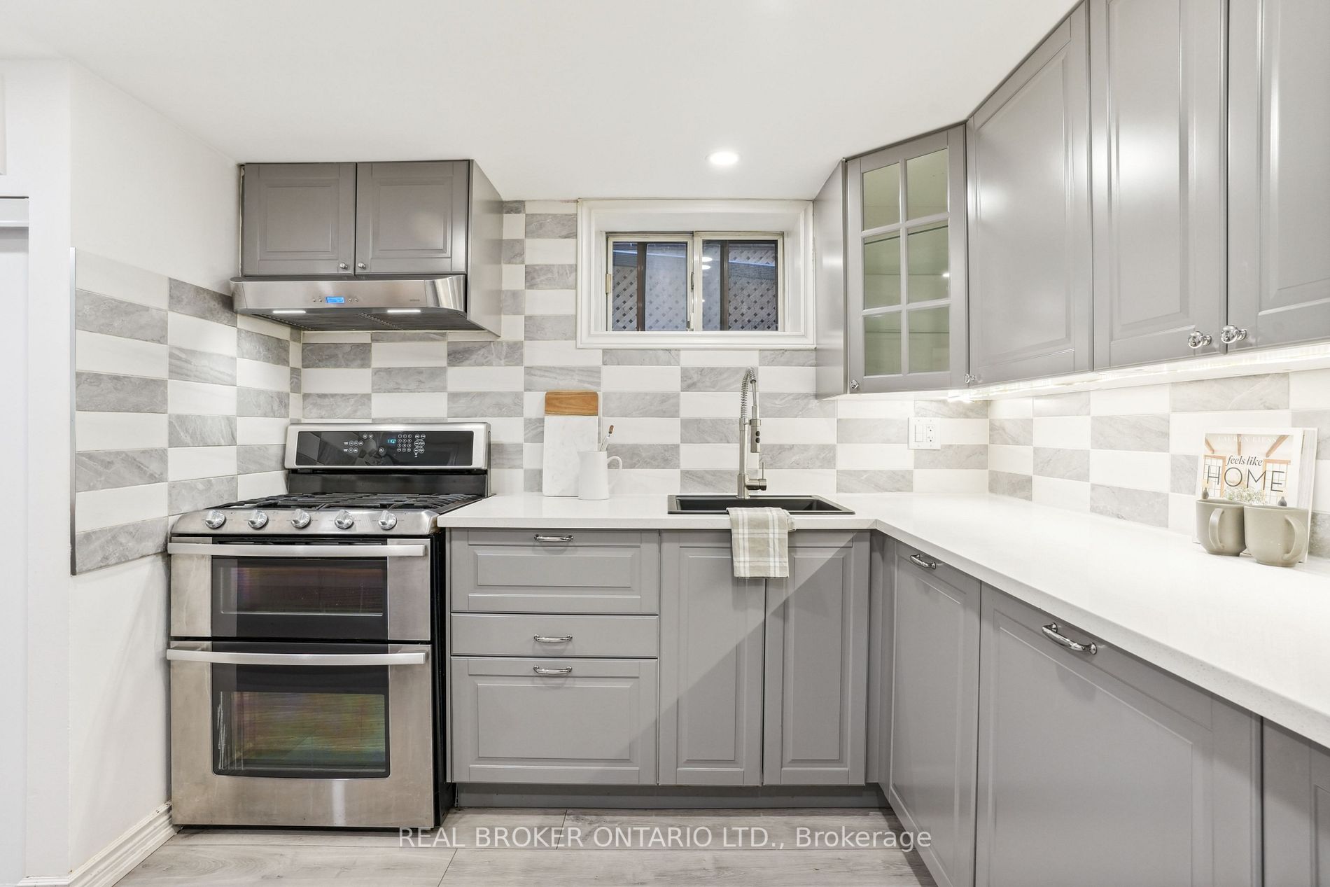 75 Rivercourt Blvd
