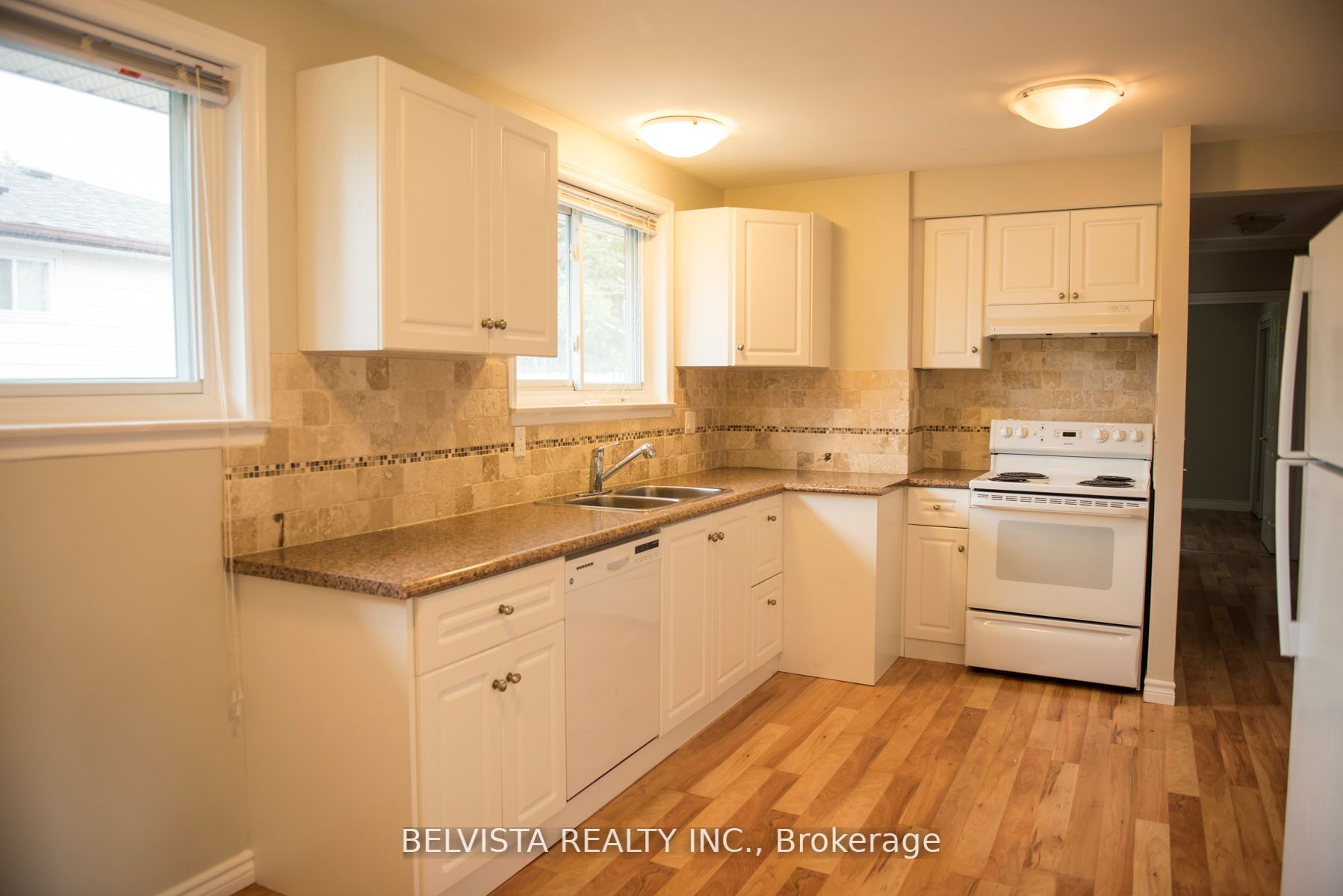 50 Dreyer Dr E