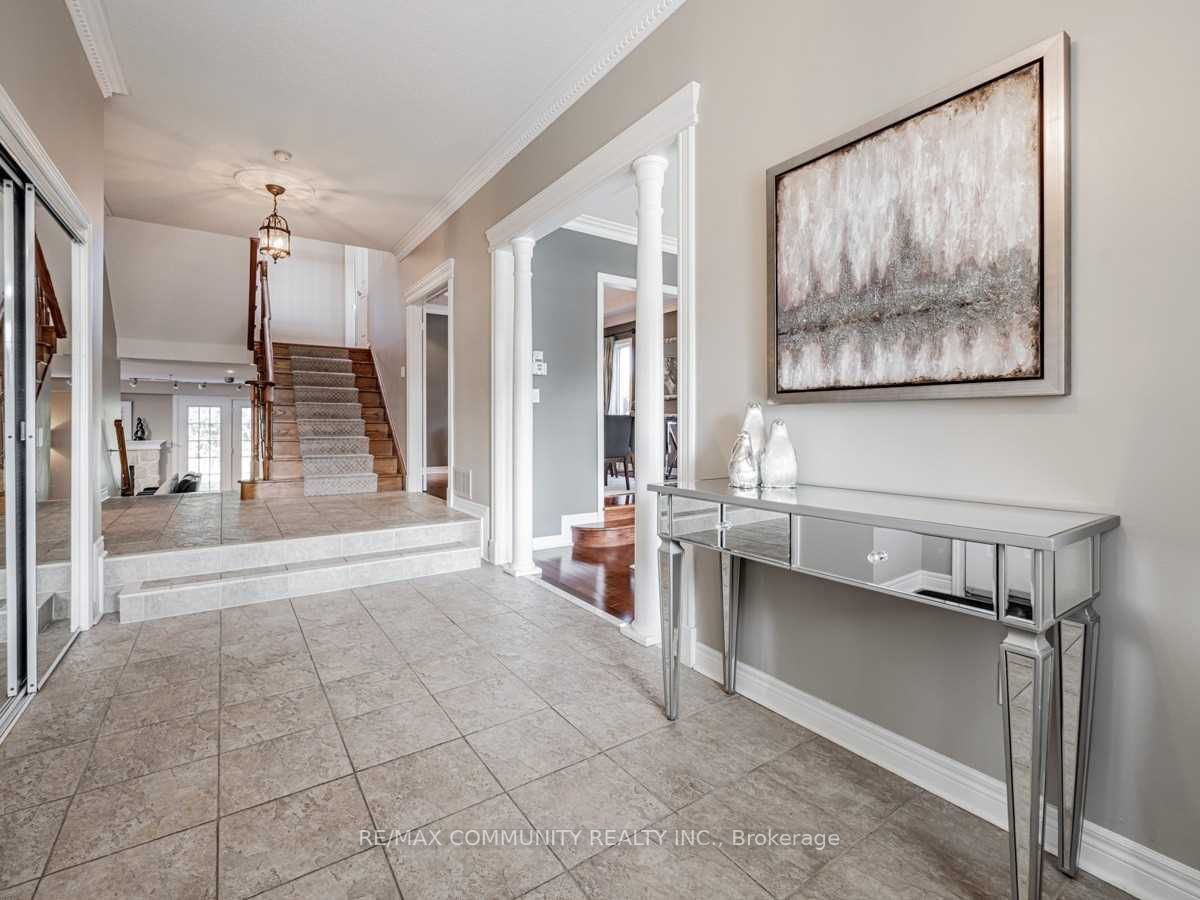 49 Roberson Dr