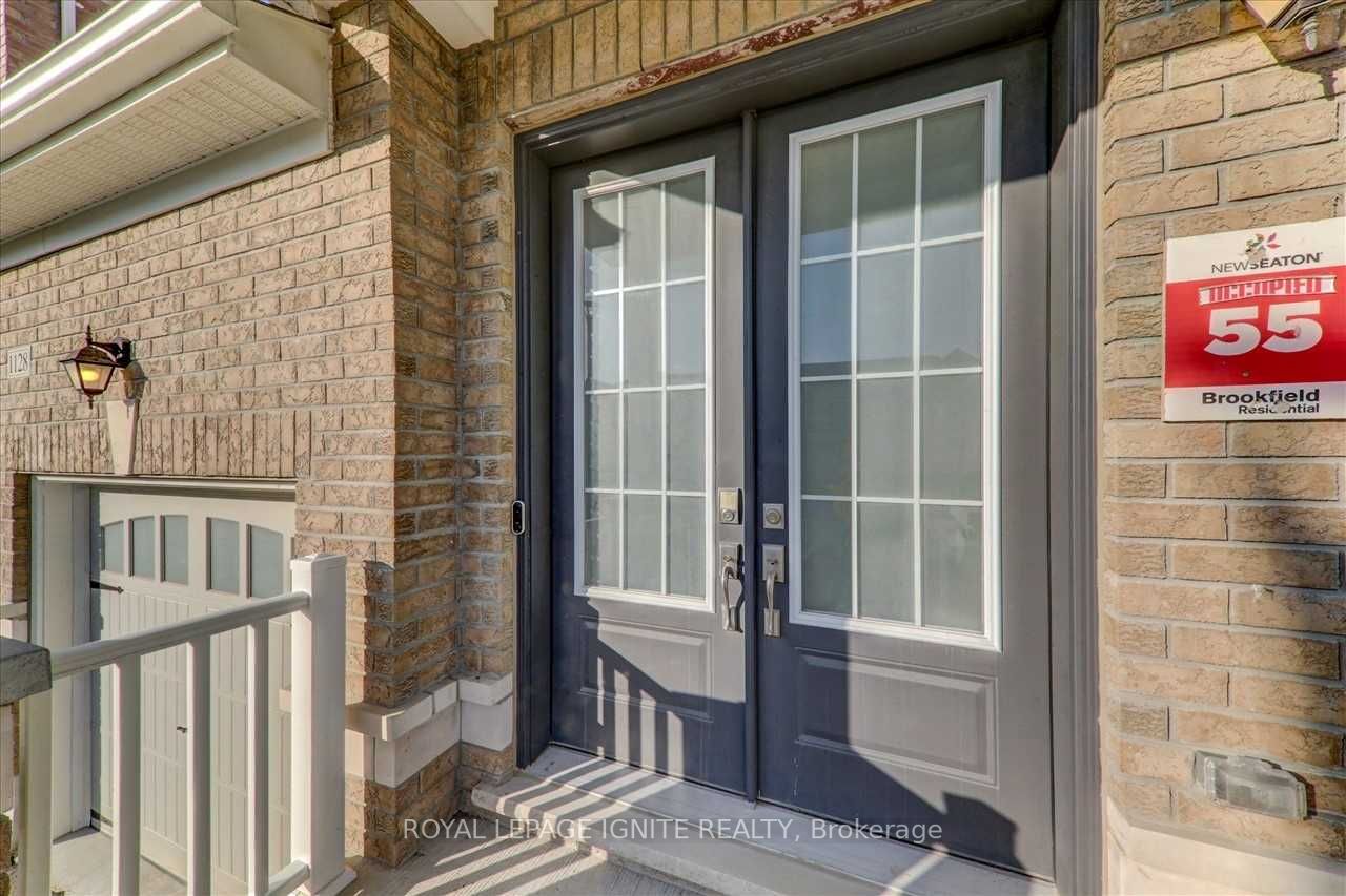 1128 Citrine St