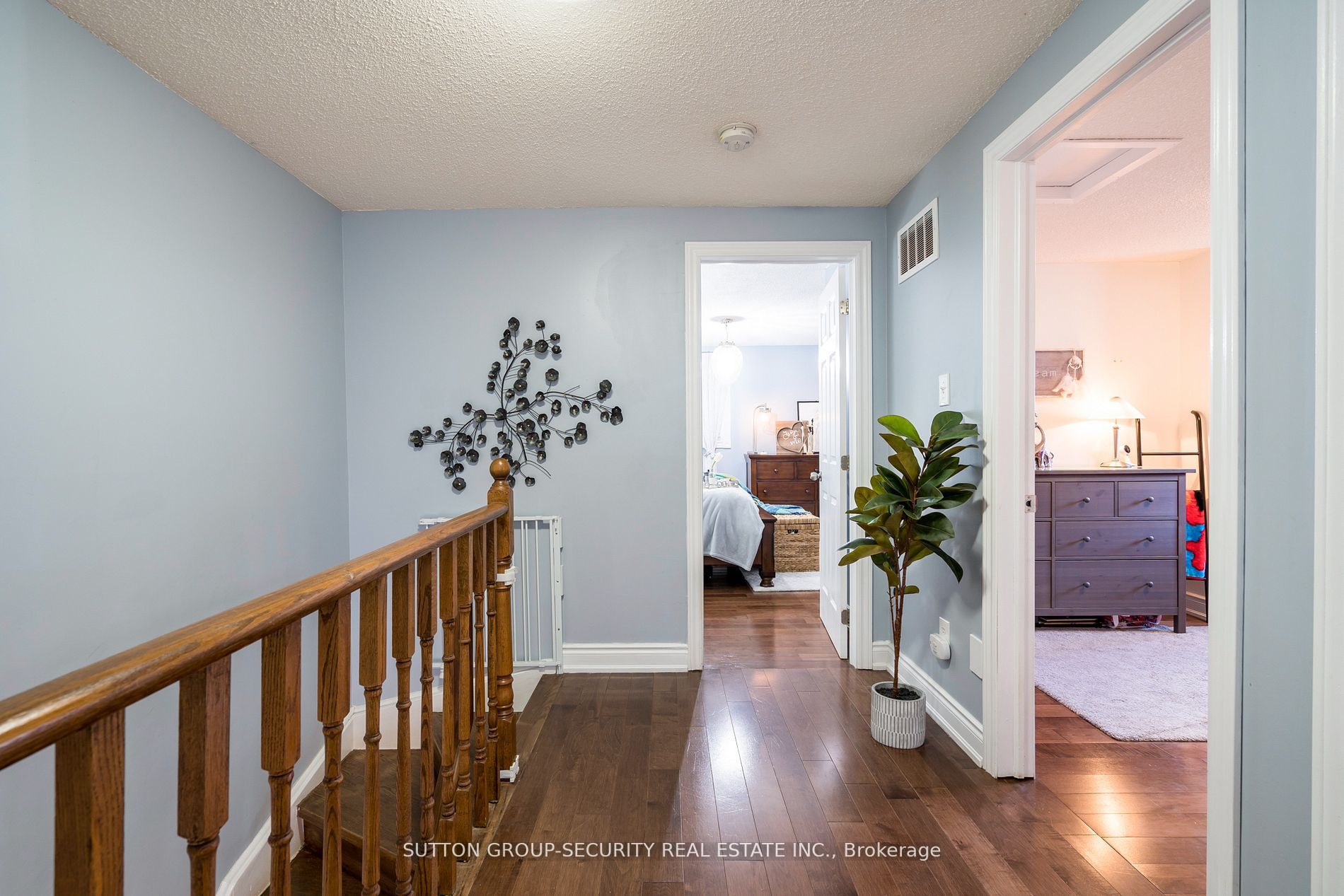178 Large Cres