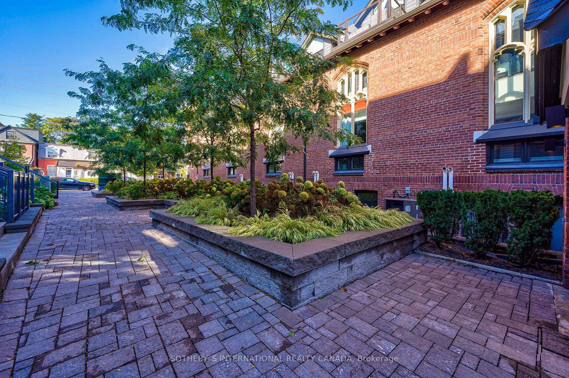 175 Jones Ave, #9