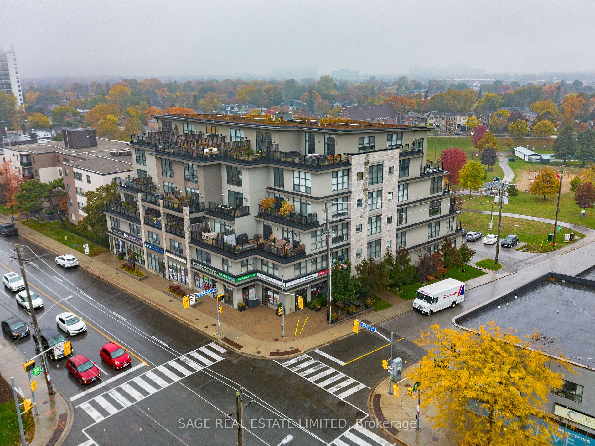 160 Fallingbrook Rd, #404