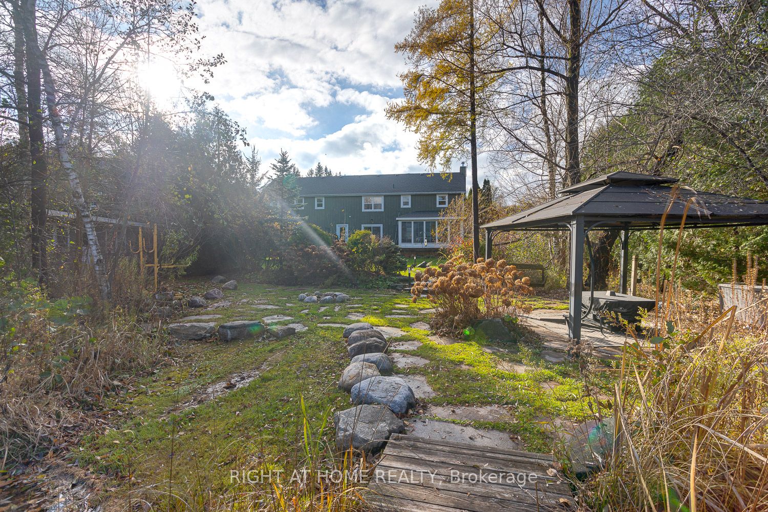 11135 Lakeridge Rd