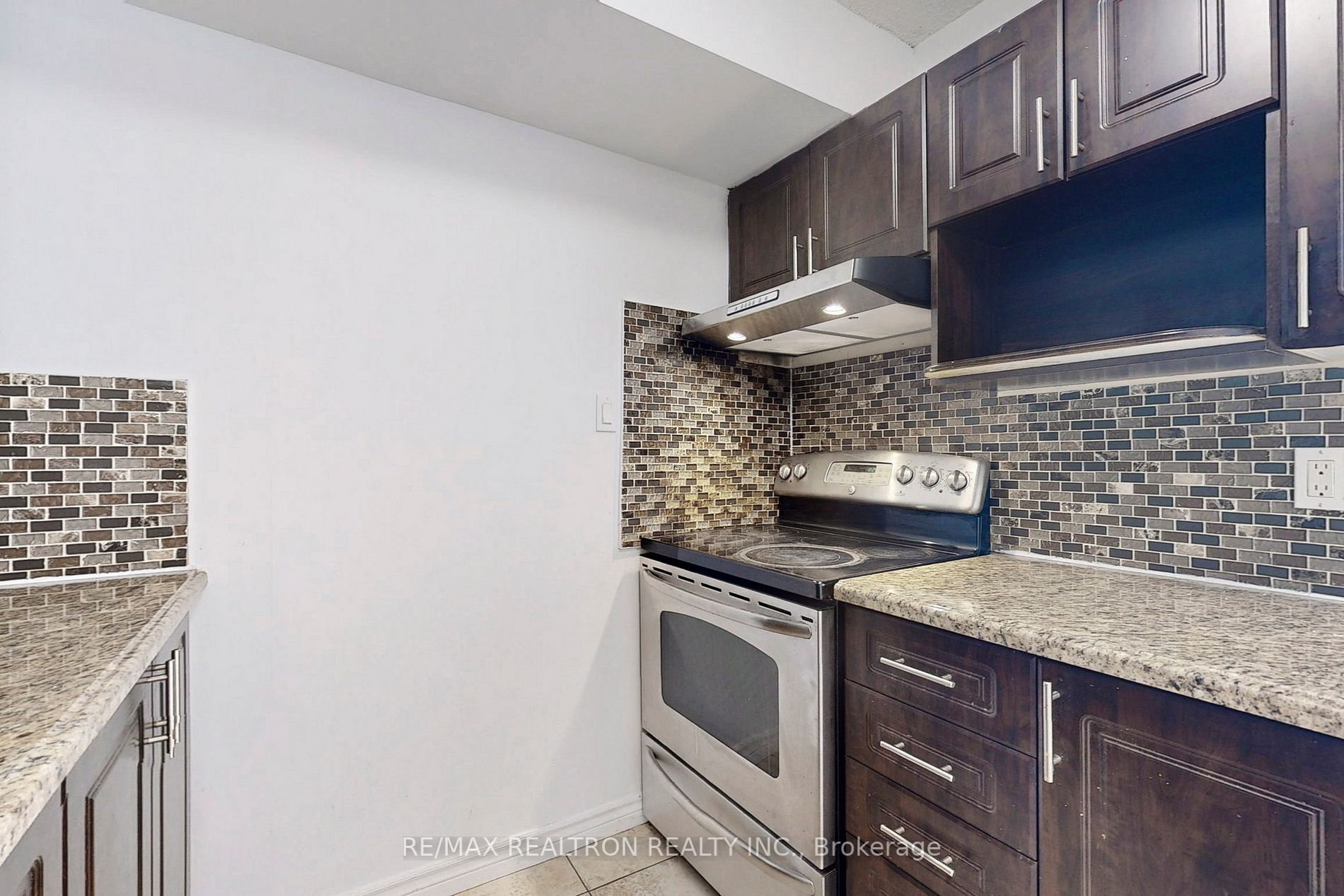 121 Trudelle St, #1205