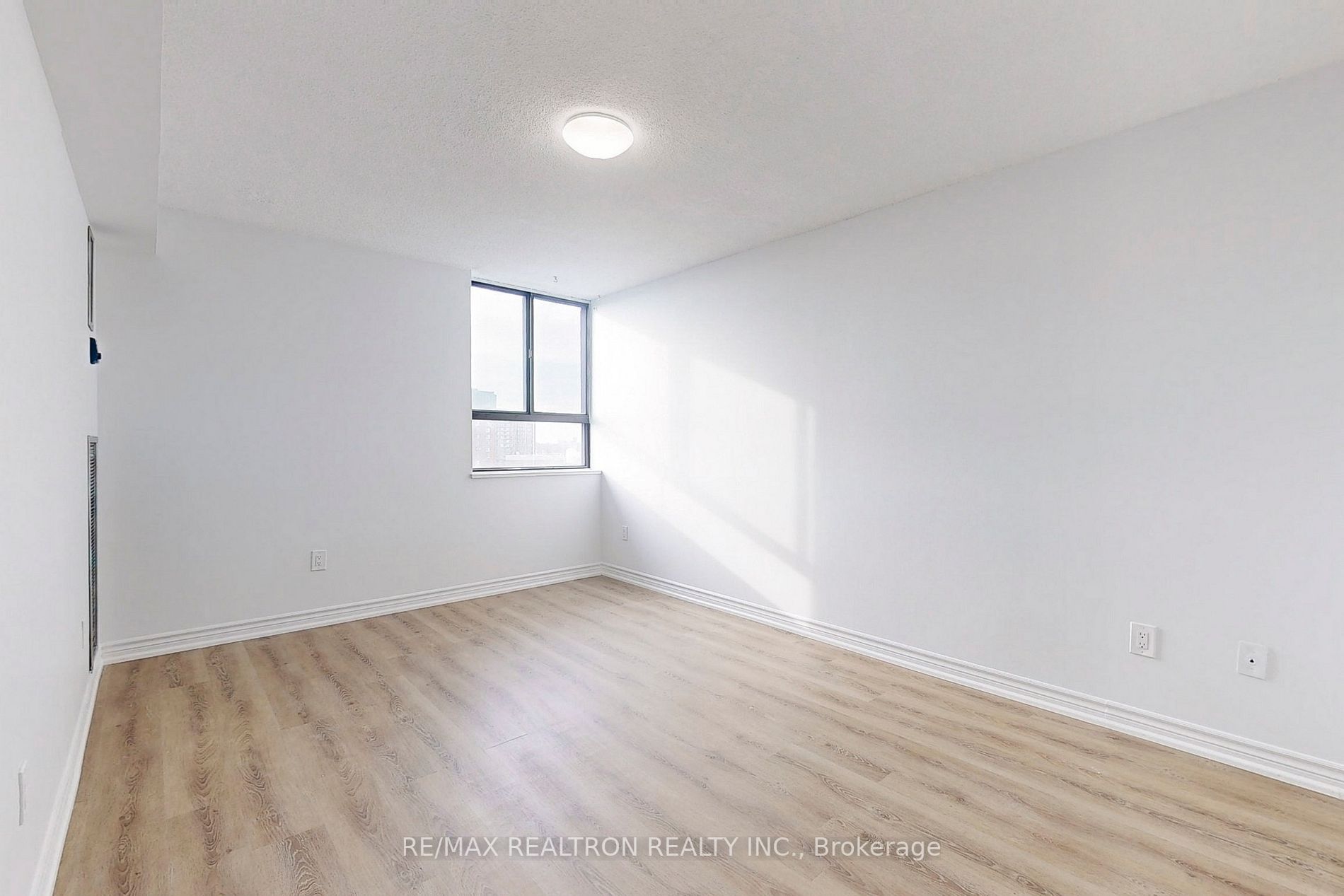 121 Trudelle St, #1205
