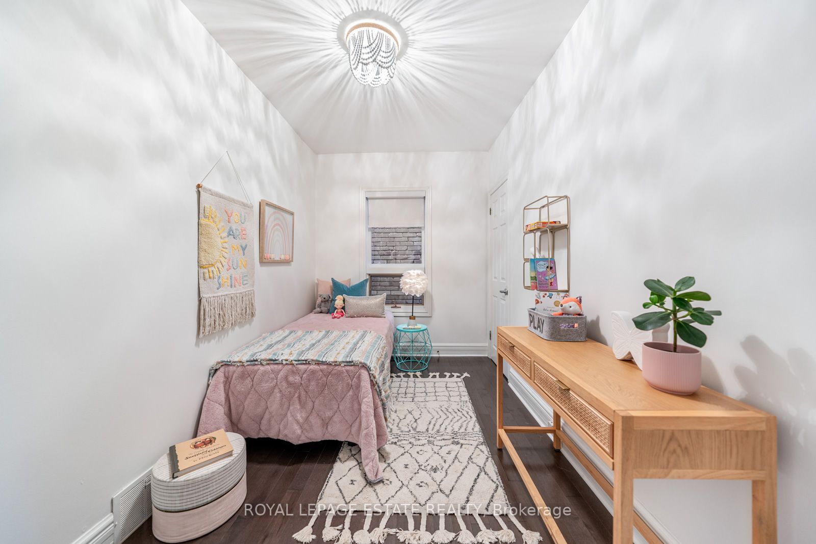 329 Willow Ave