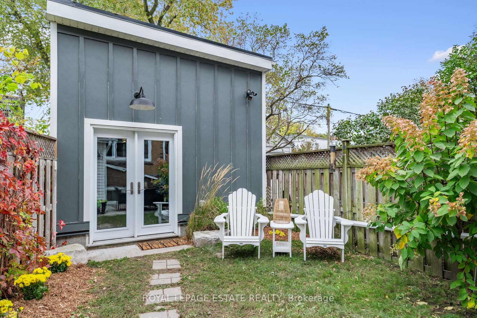 329 Willow Ave