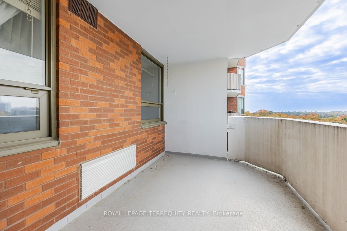 121 Ling Rd, #1010