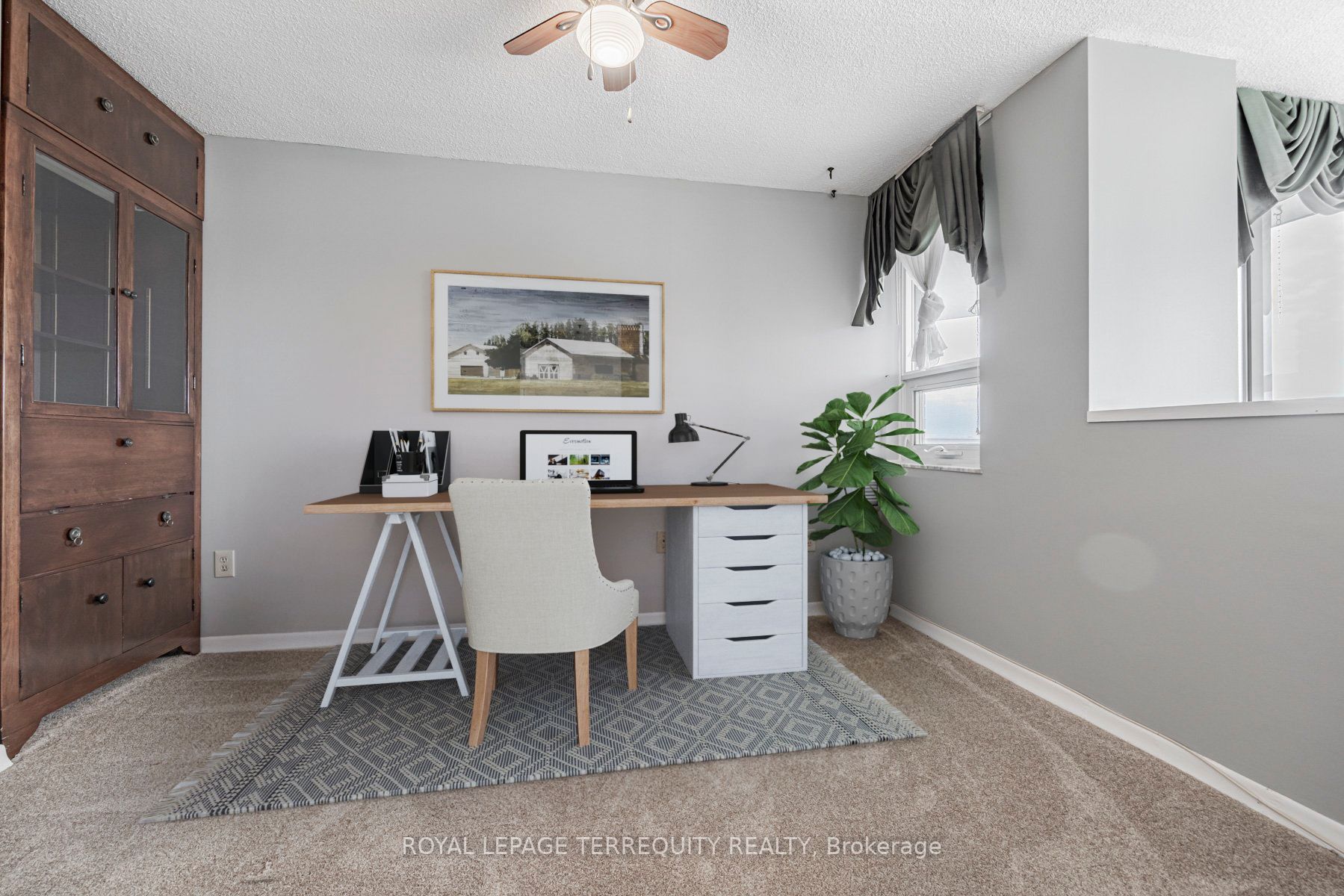 121 Ling Rd, #1010