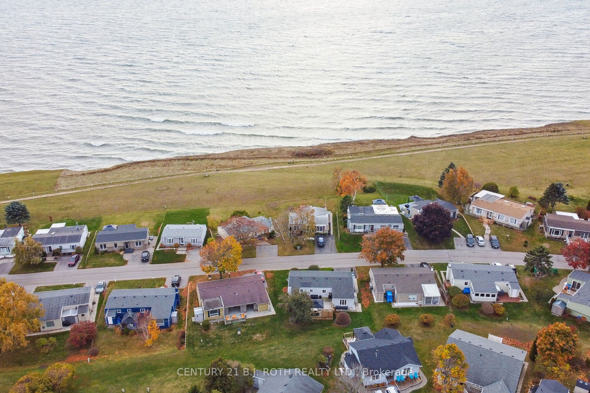 10 Bluffs Road