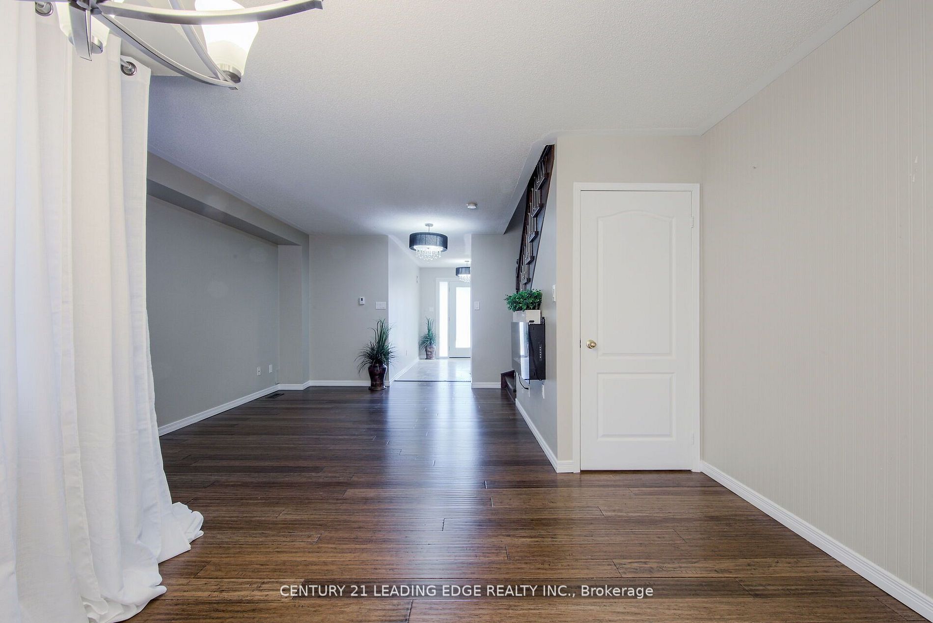 66 Hubbell Dr