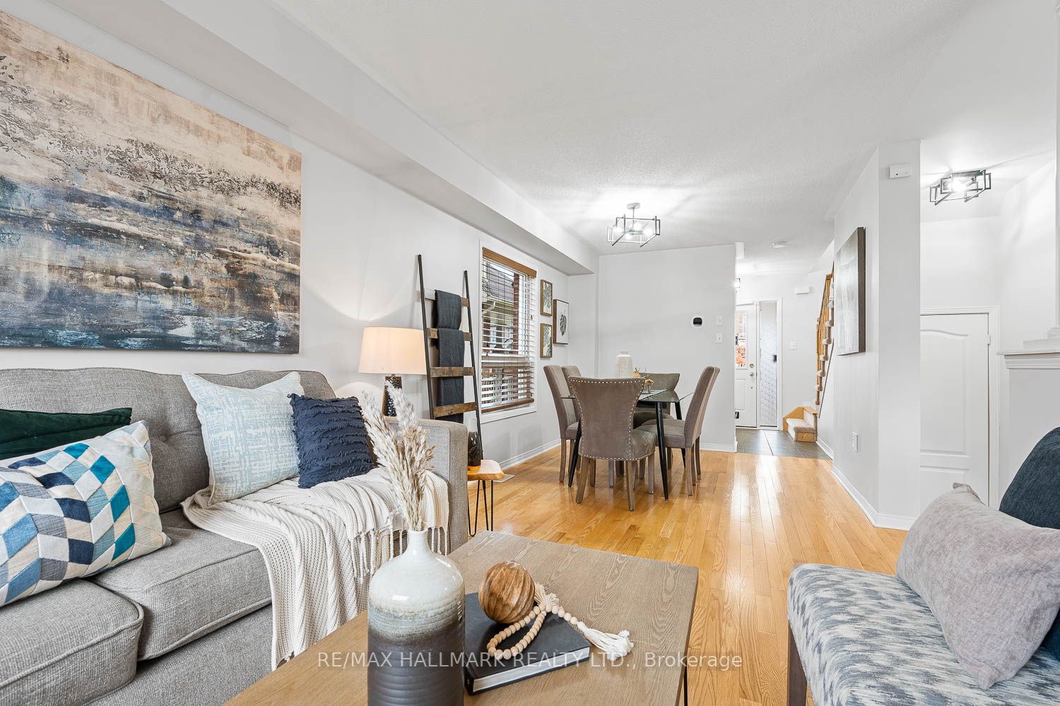 39 Sidney Rundle Ave
