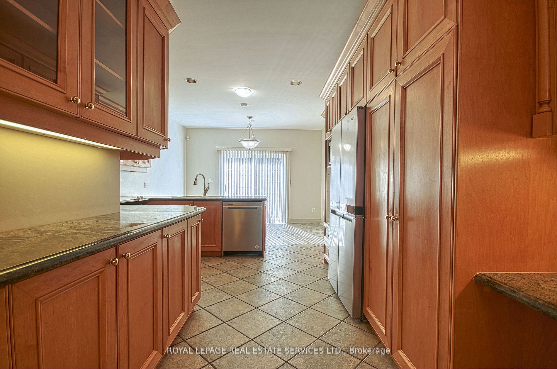 3535 Ellesmere Rd