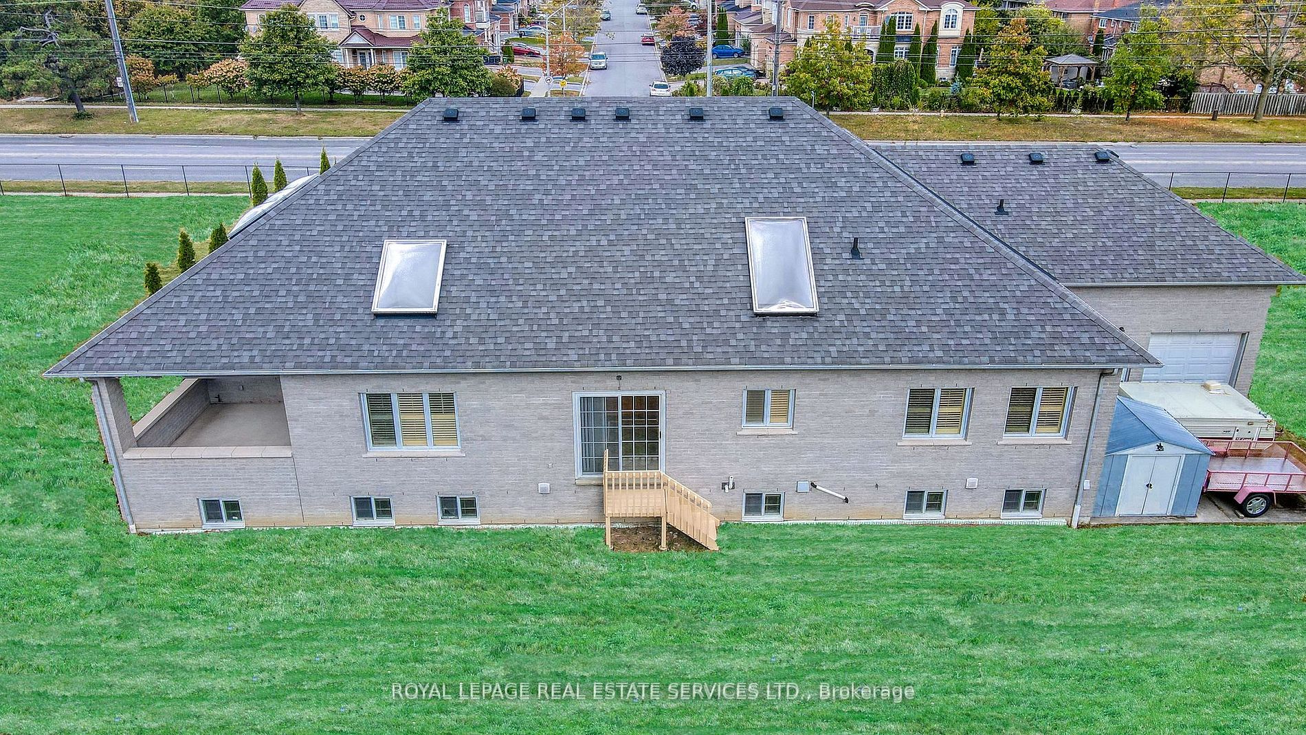 3535 Ellesmere Rd