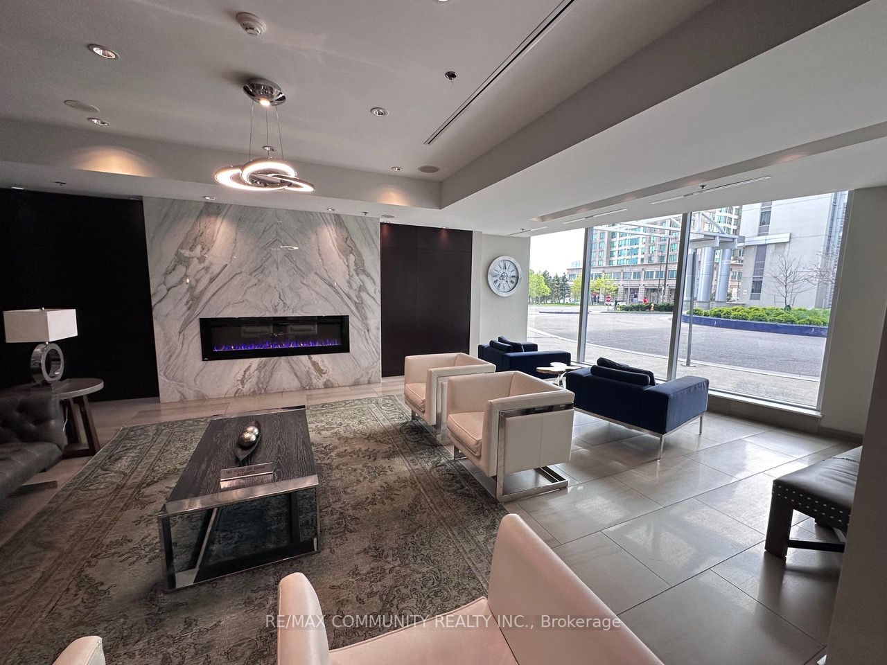 38 Lee Centre Dr, #2612