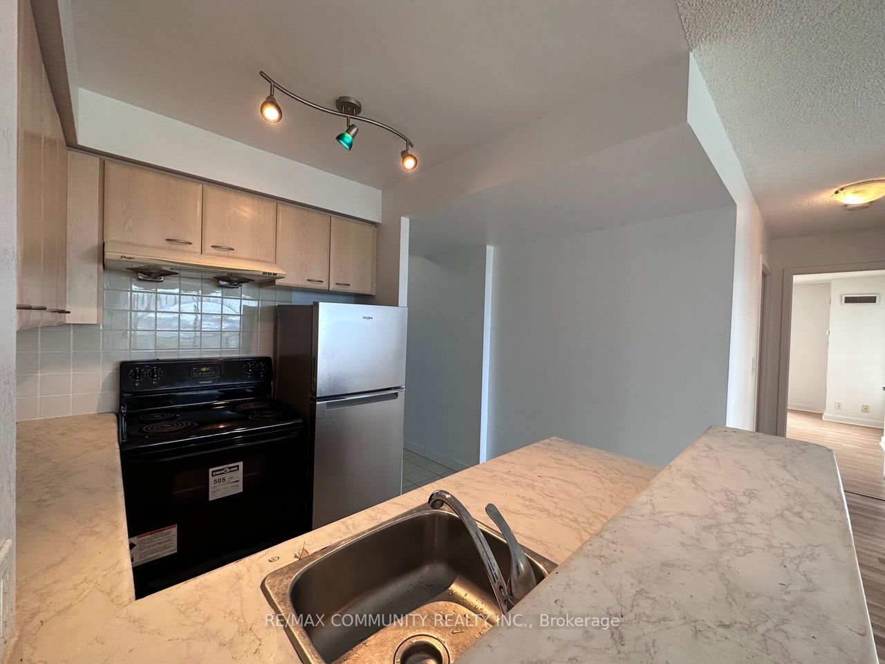 38 Lee Centre Dr, #2612