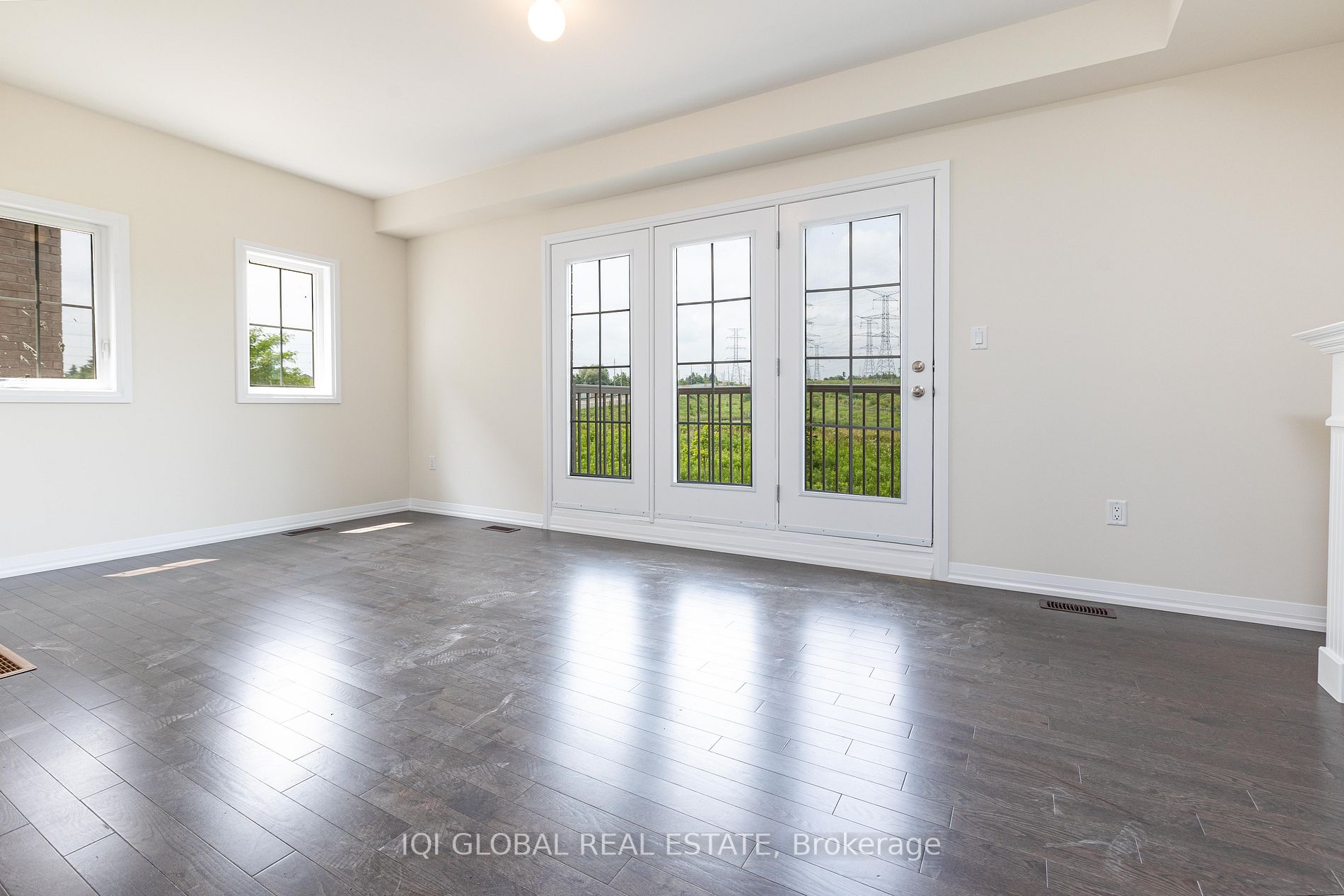 41 Coote Crt