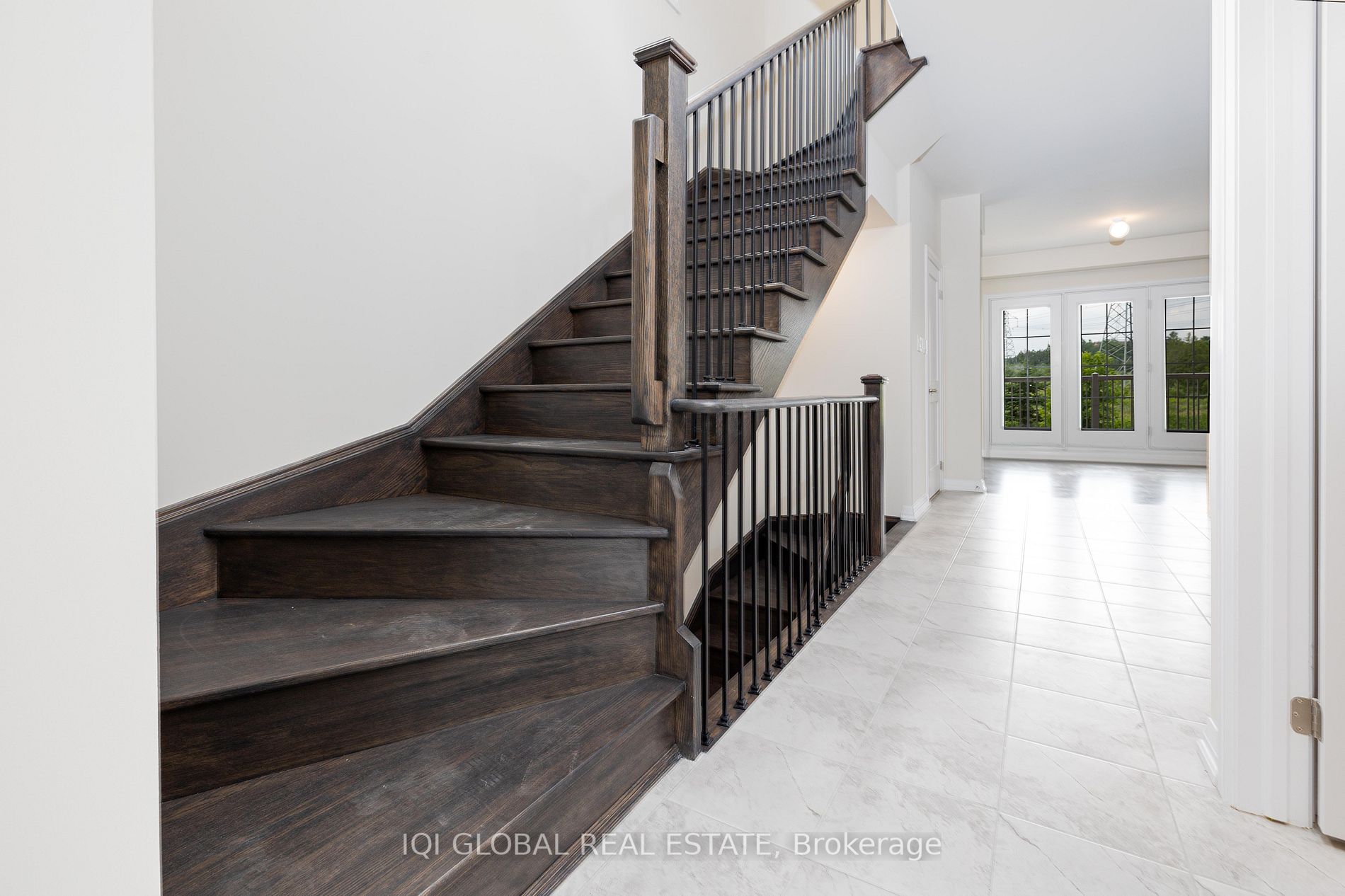41 Coote Crt